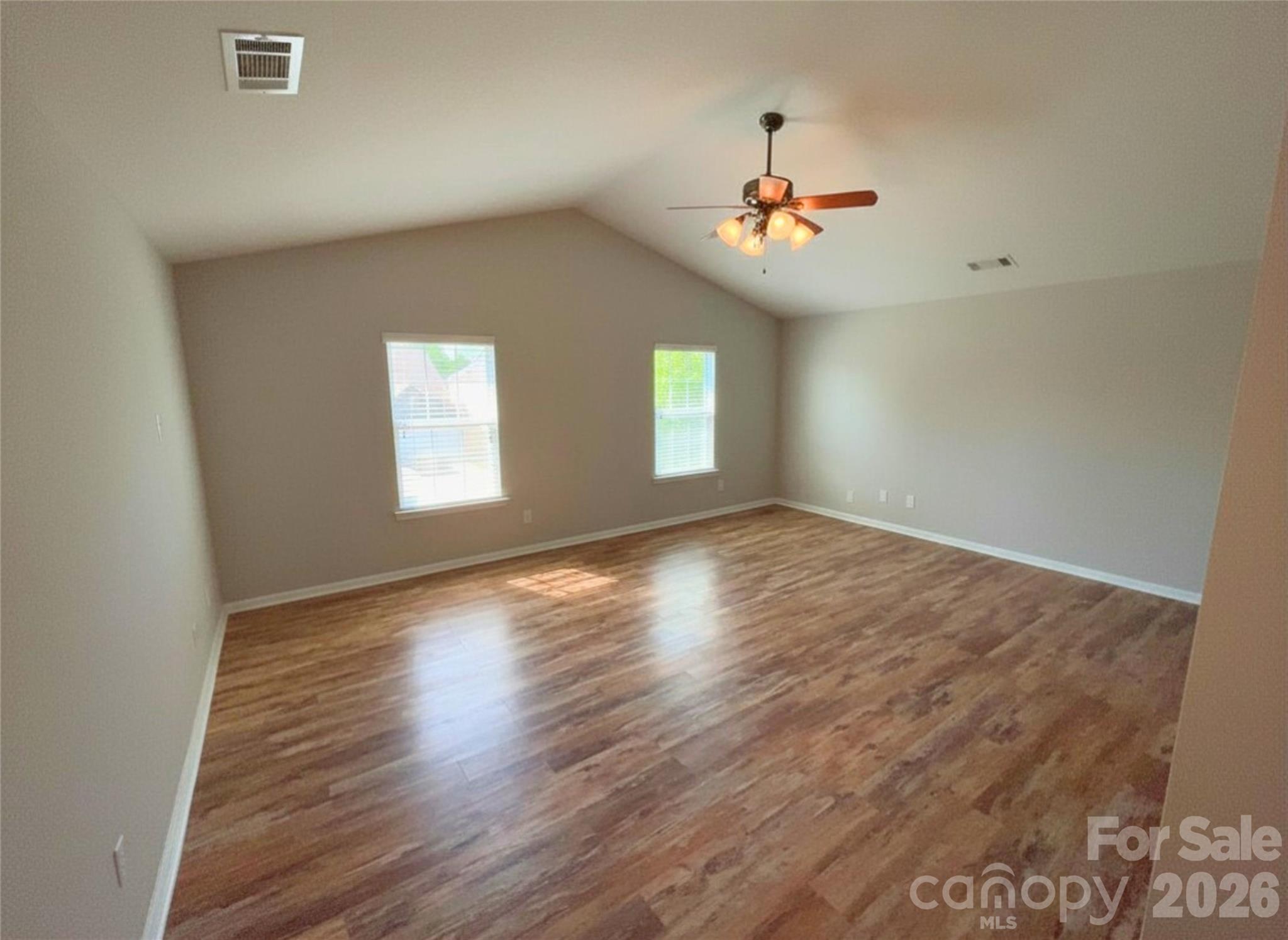 1818 Greenbrook Trail Property Photo 33
