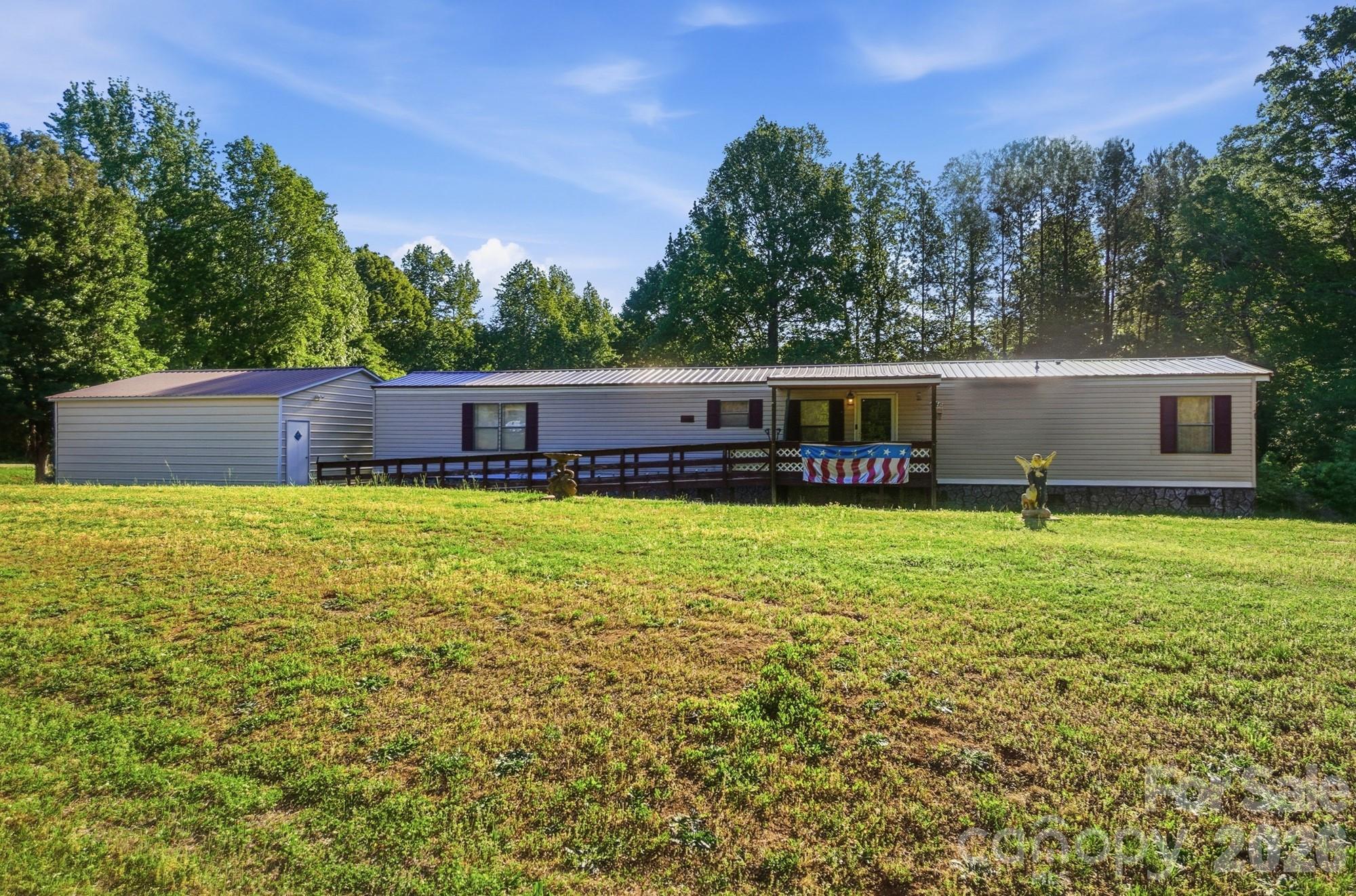 2909 Balkan Drive Property Photo 1