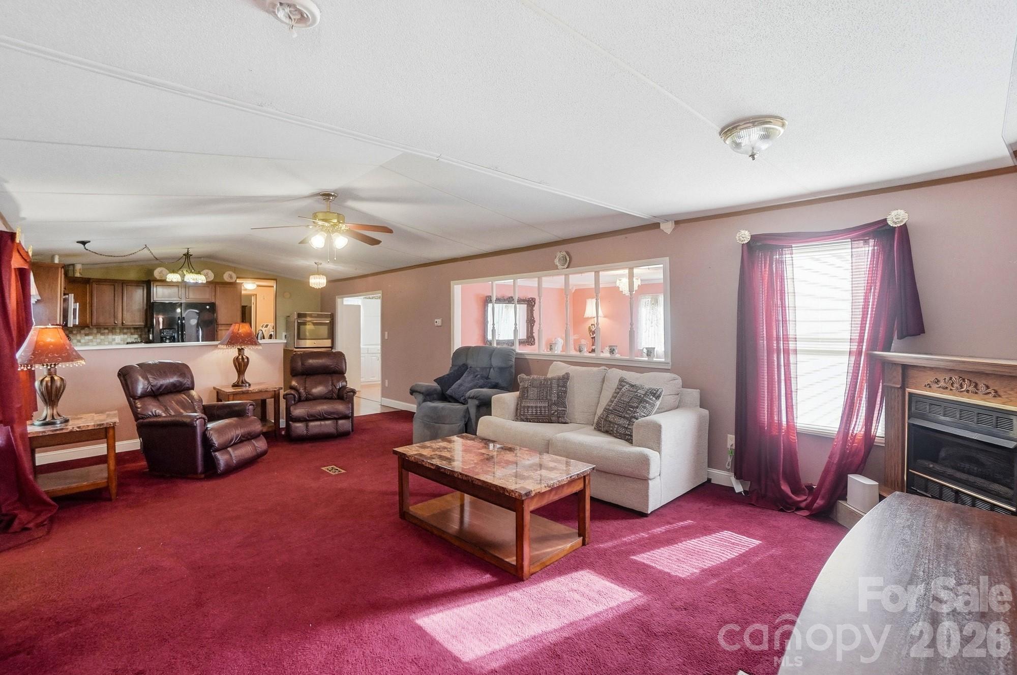 2909 Balkan Drive Property Photo 4