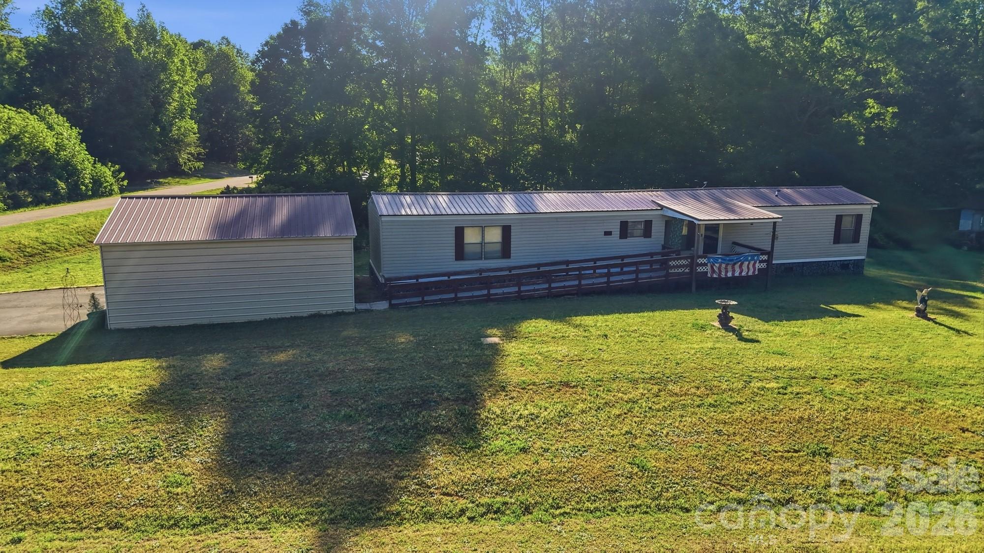 2909 Balkan Drive Property Photo 9
