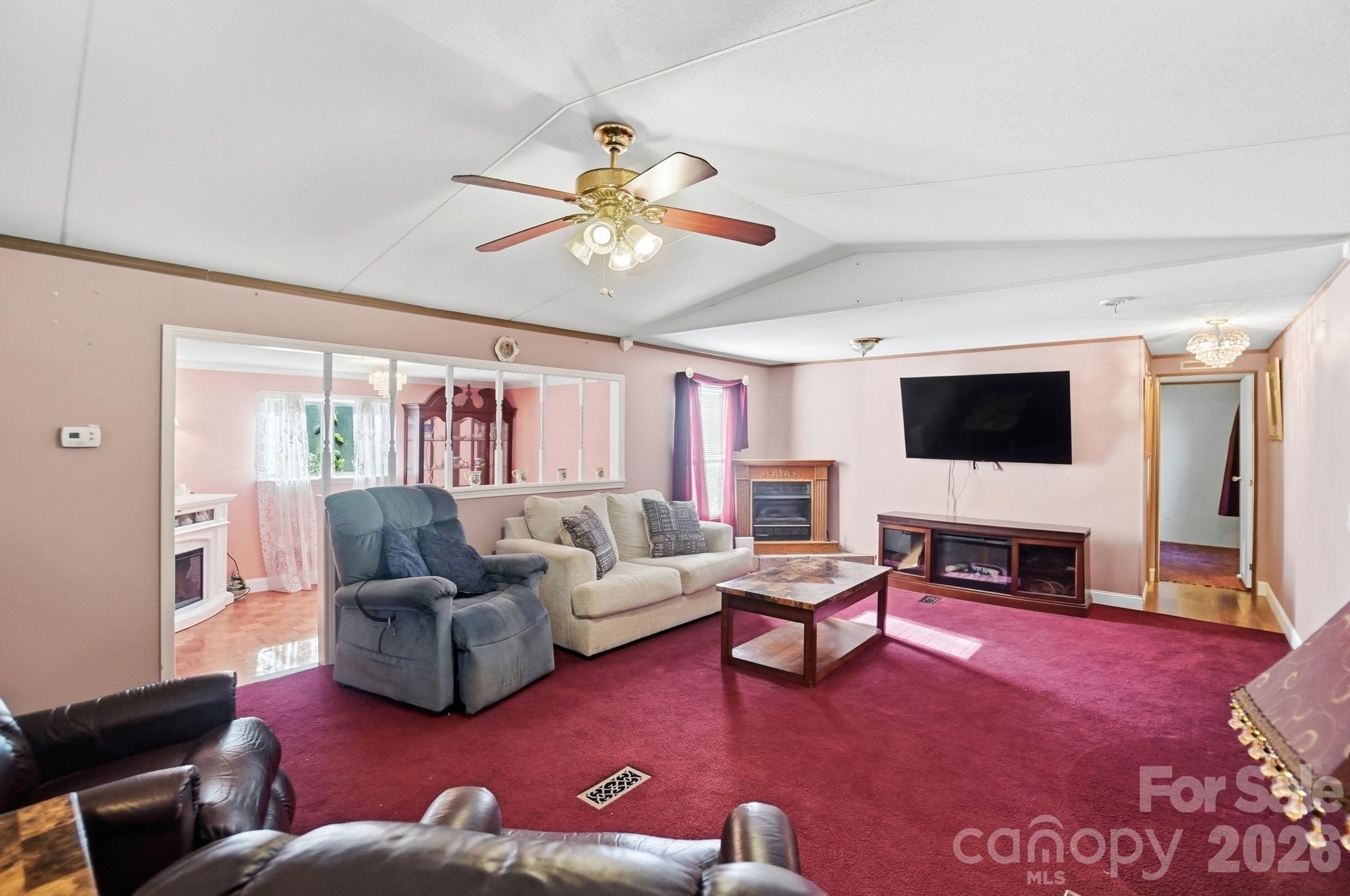 2909 Balkan Drive Property Photo 16