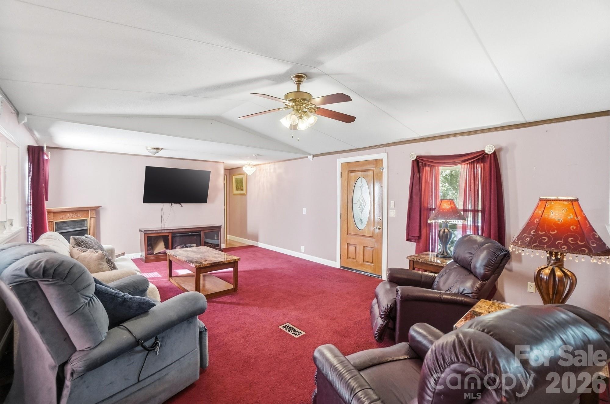 2909 Balkan Drive Property Photo 17