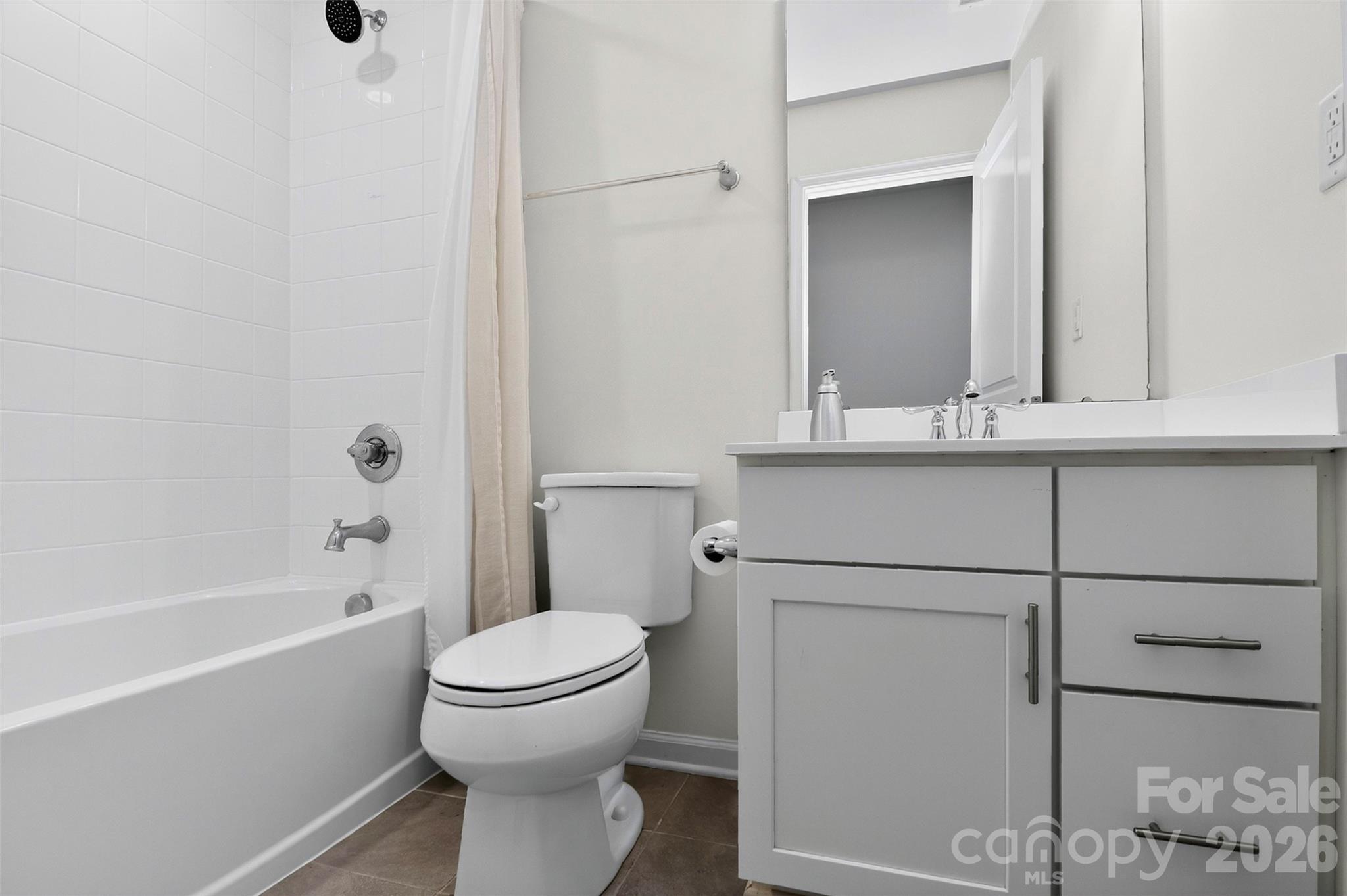 227 Park Meadows Drive Property Photo 26