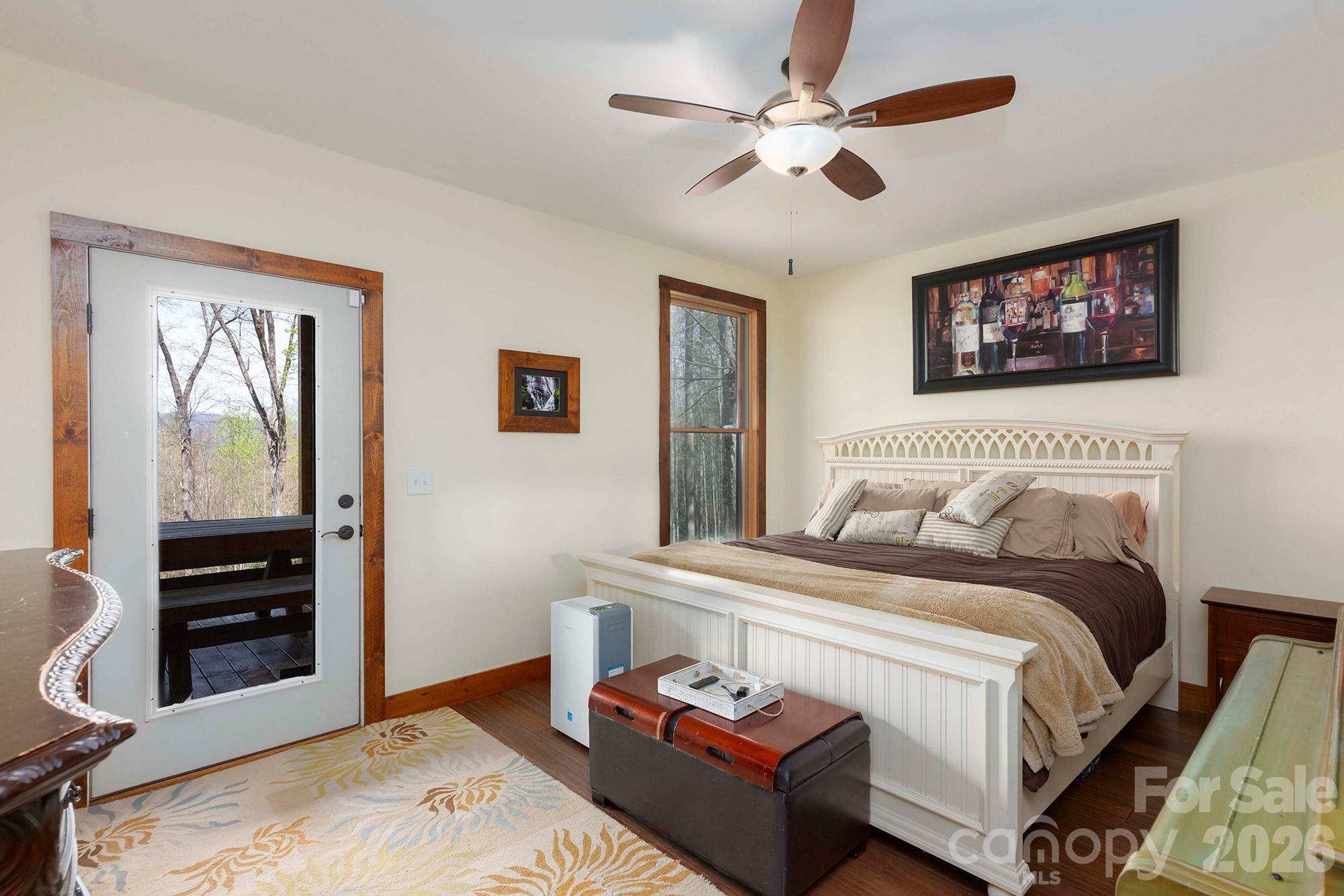 716 Peppervine Circle Property Photo 12