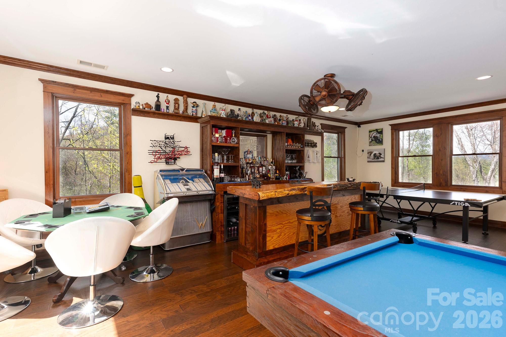 716 Peppervine Circle Property Photo 13