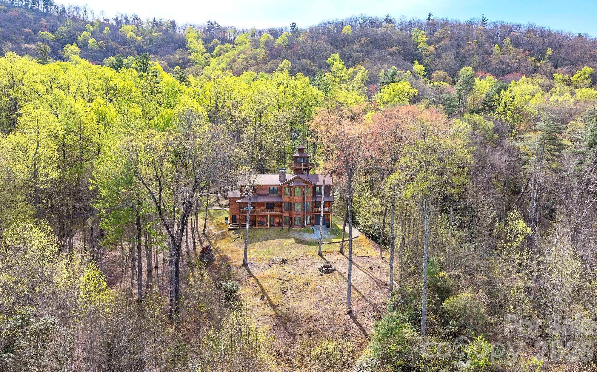 716 Peppervine Circle Property Photo 23