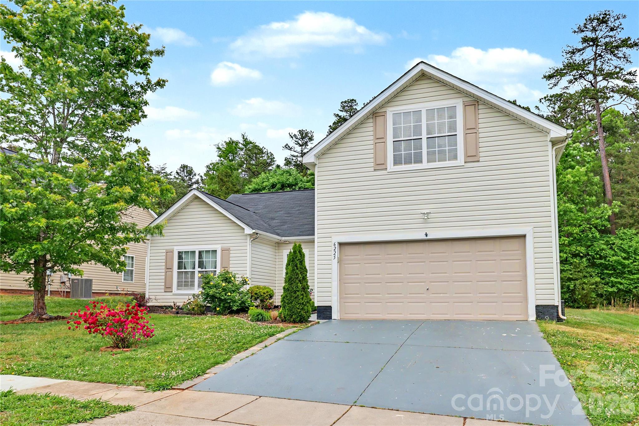 6225 Sid Crane Drive Property Photo 1