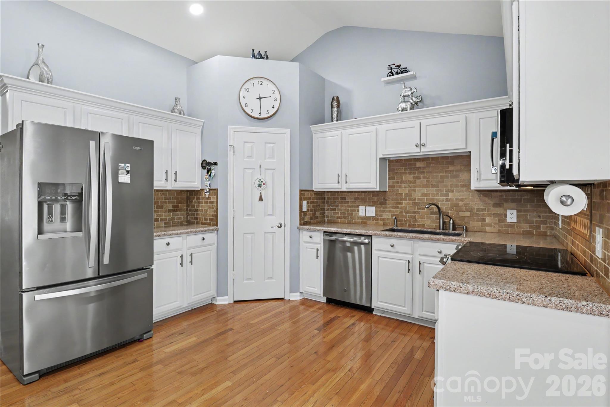 6225 Sid Crane Drive Property Photo 13