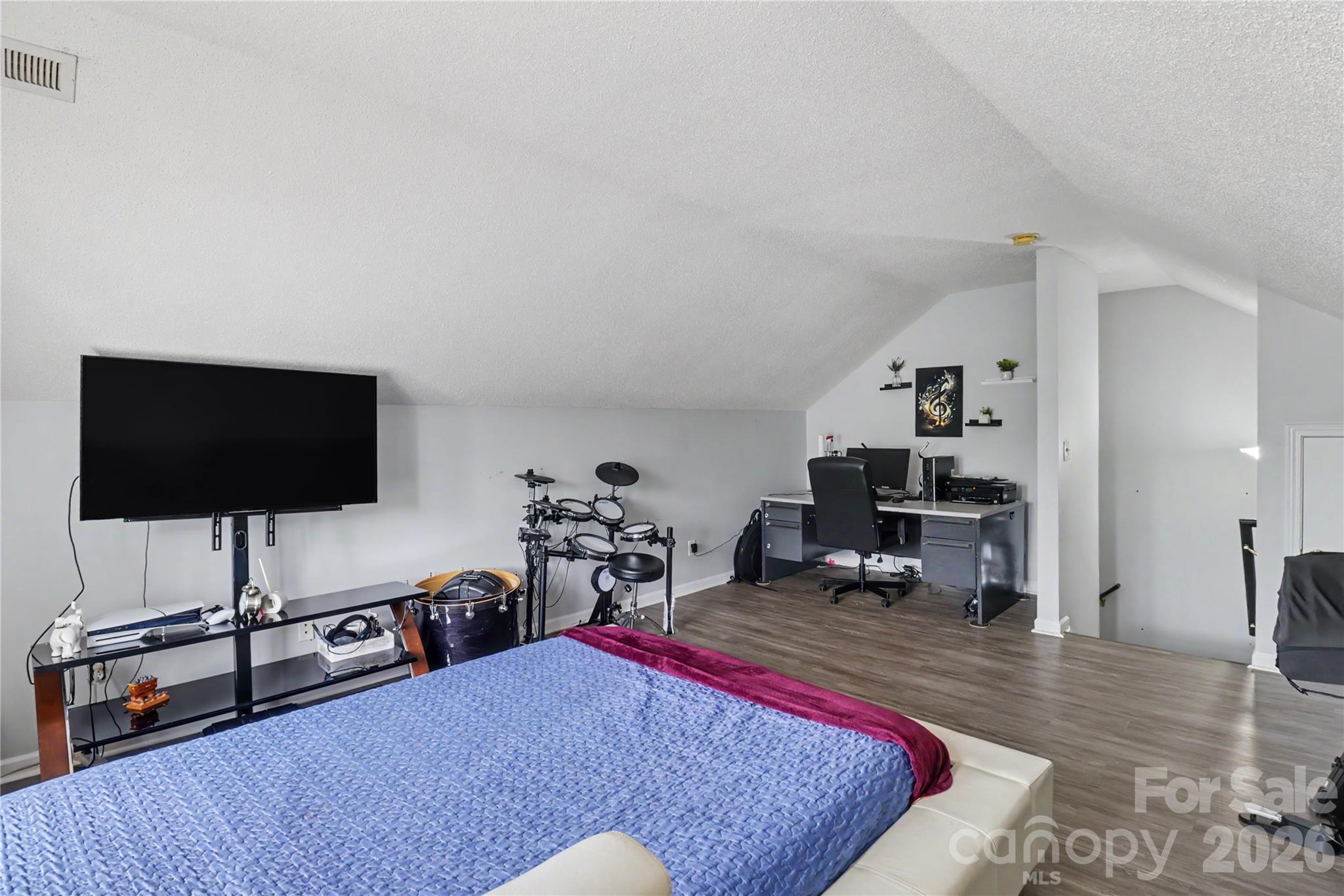 6225 Sid Crane Drive Property Photo 32