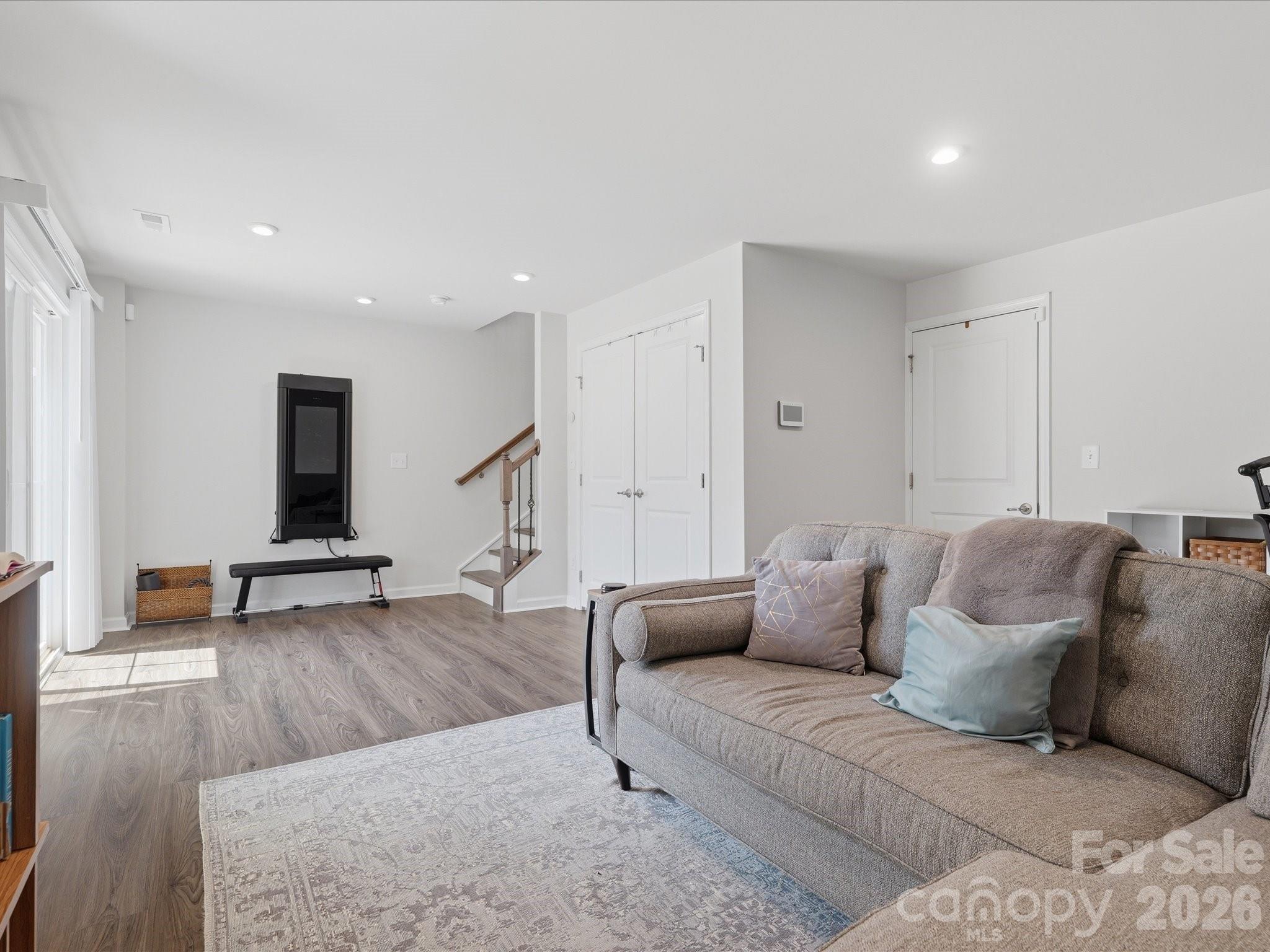 2527 Grantham Place Drive Property Photo 19