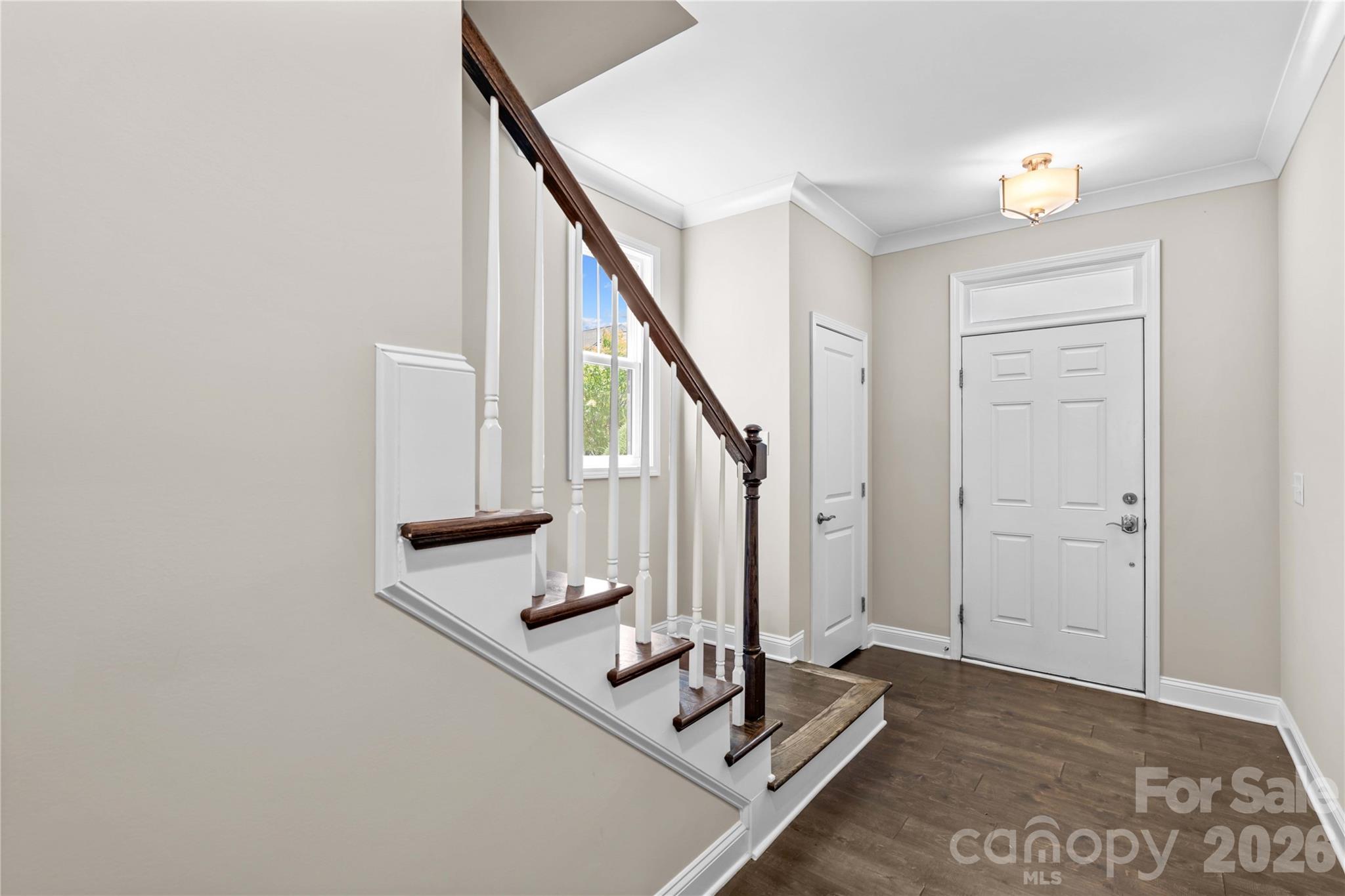 122 Mint Avenue A Property Photo 3