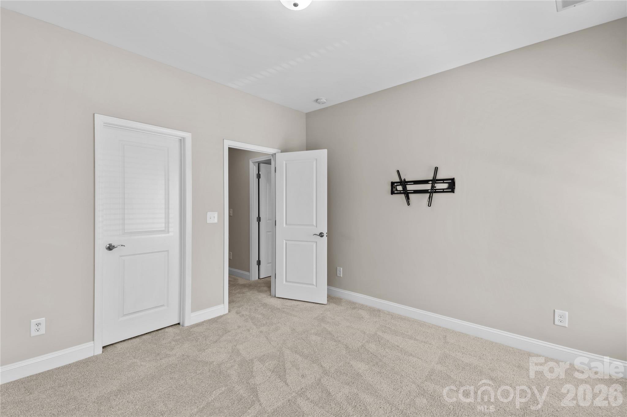 122 Mint Avenue A Property Photo 27