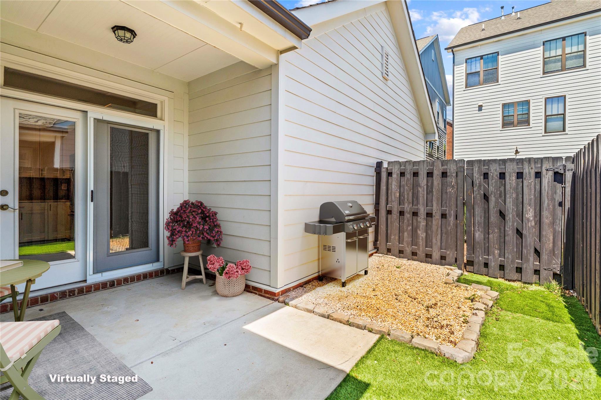 122 Mint Avenue A Property Photo 32