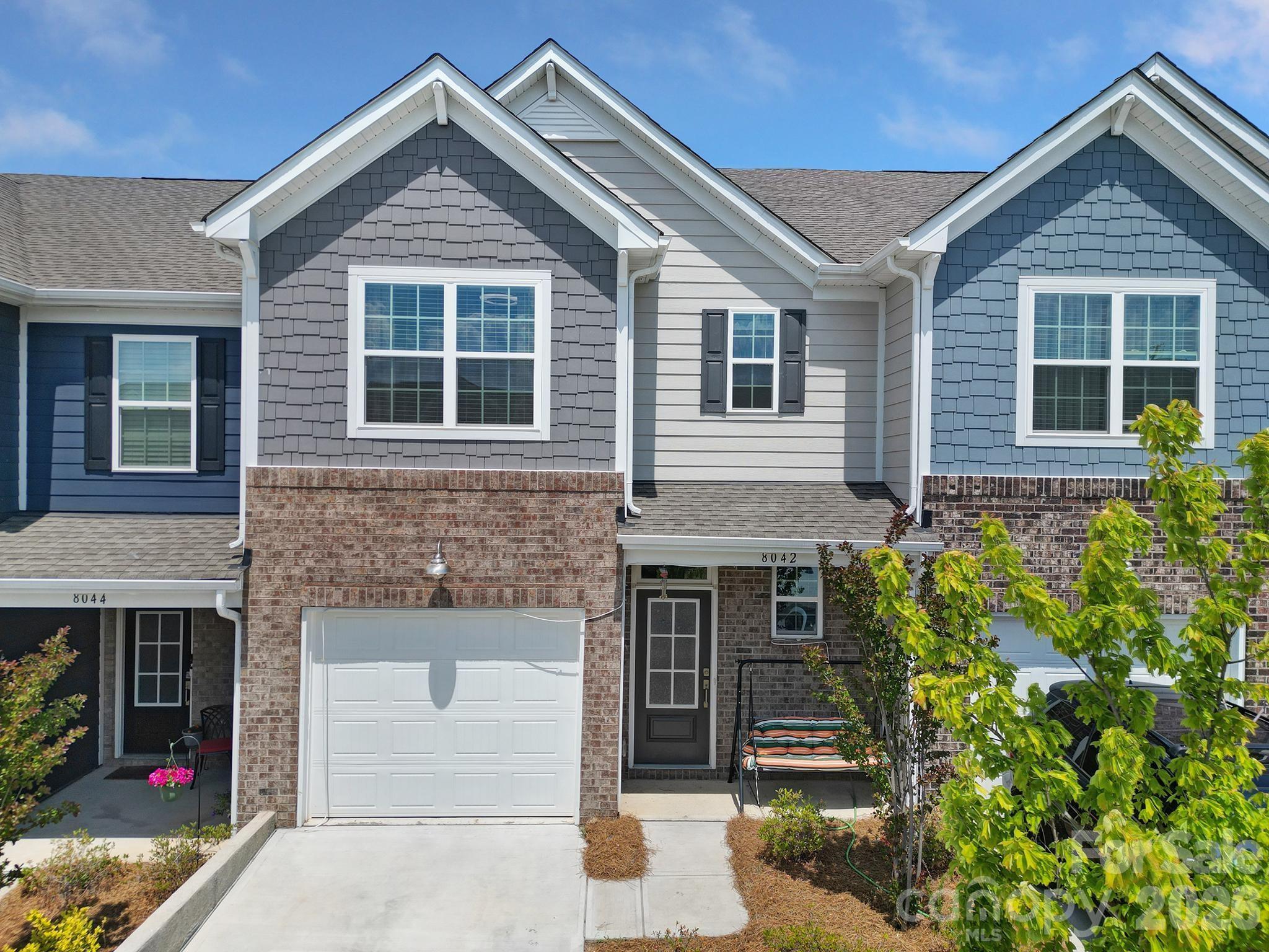8042 Scarlet Maple Lane Property Photo 1