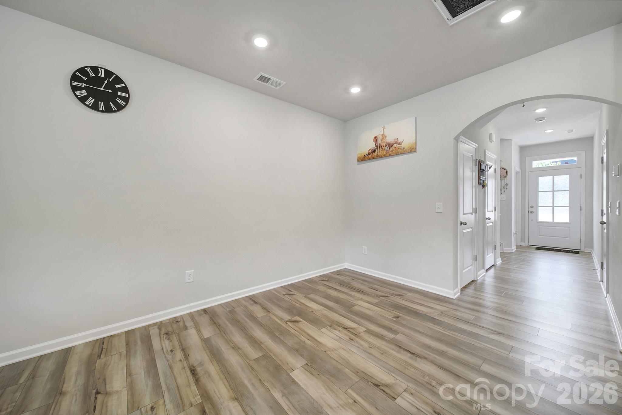 8042 Scarlet Maple Lane Property Photo 11