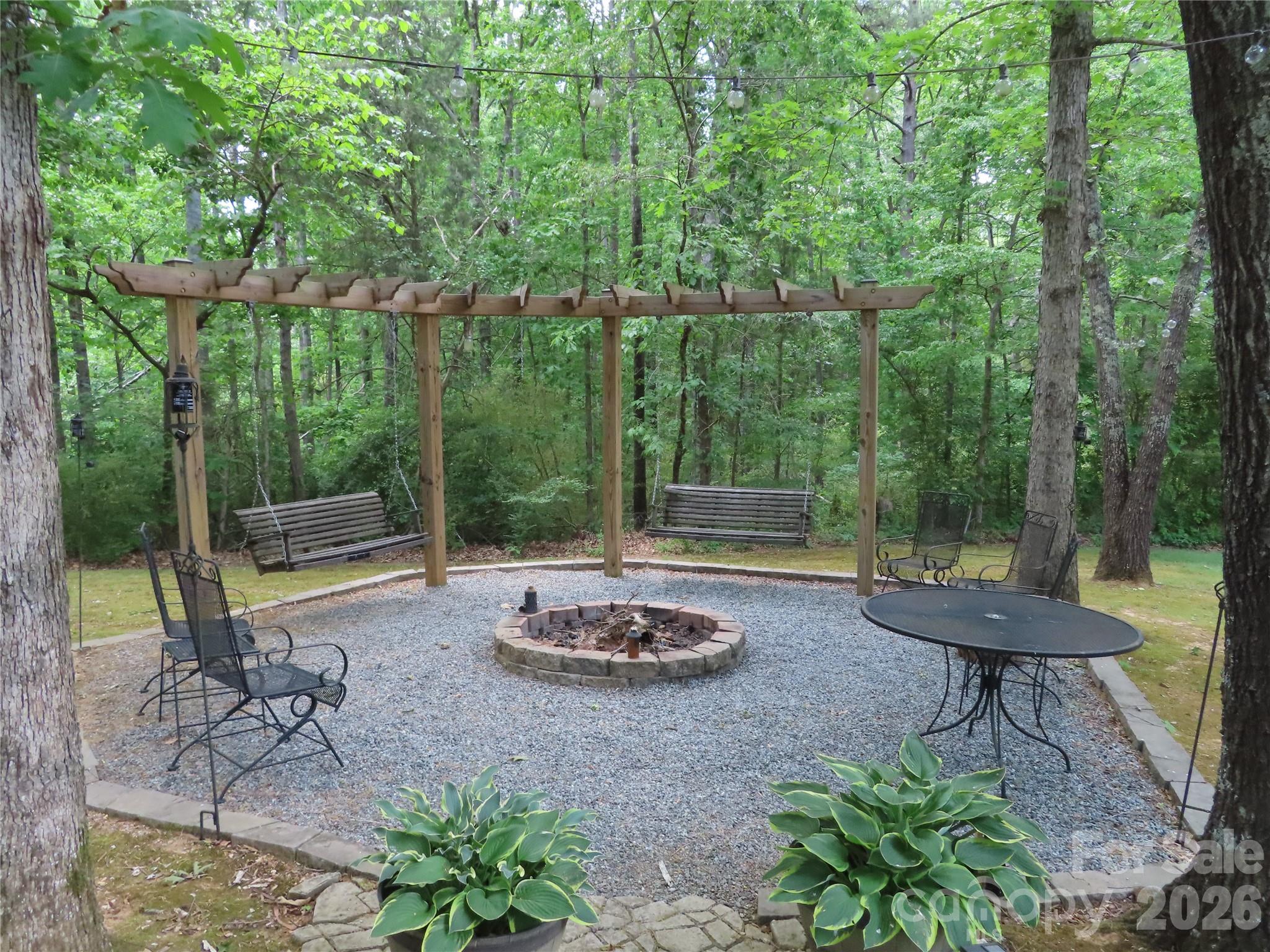 300 Tradewinds Lane Property Photo 6