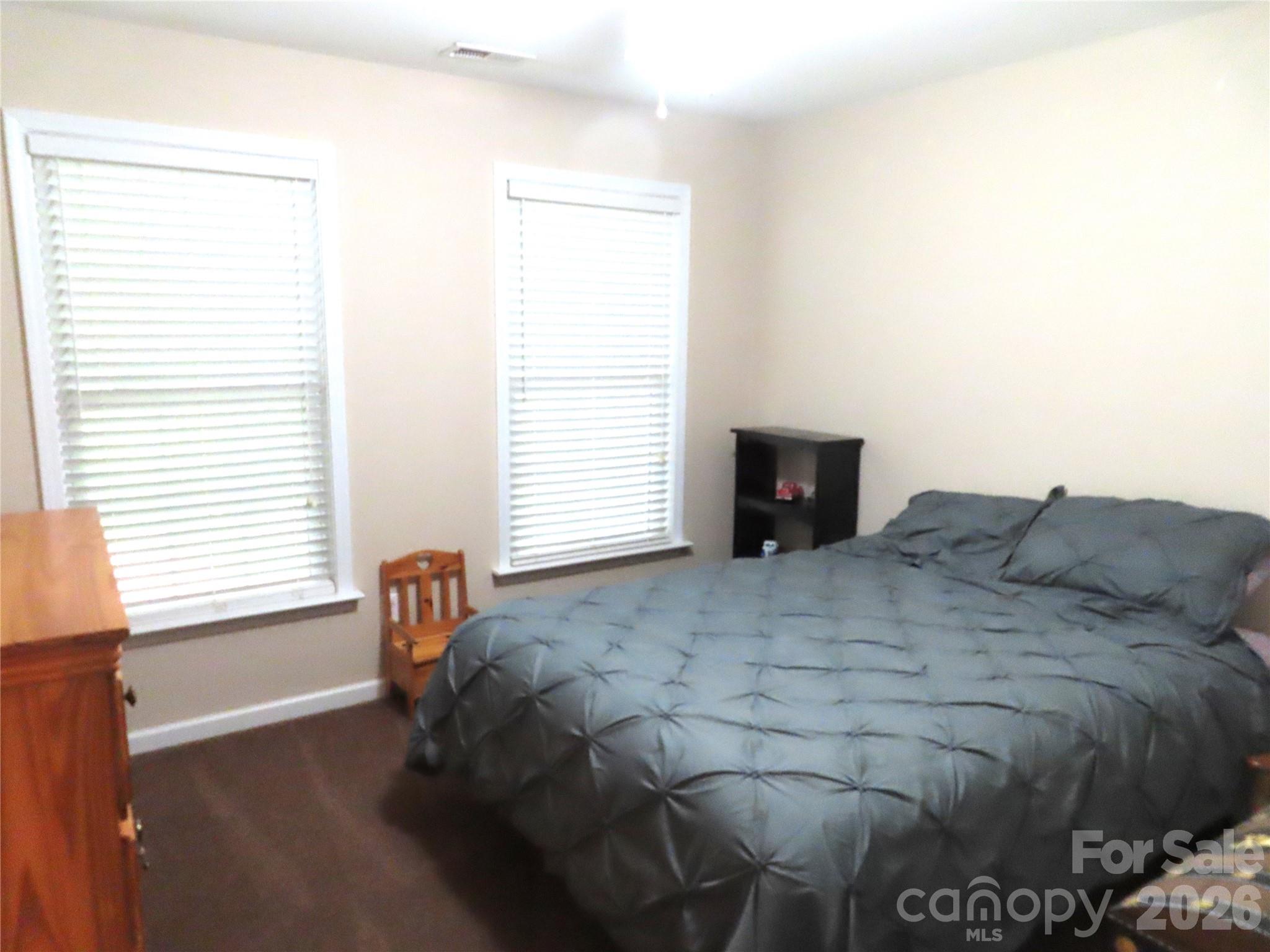 300 Tradewinds Lane Property Photo 9
