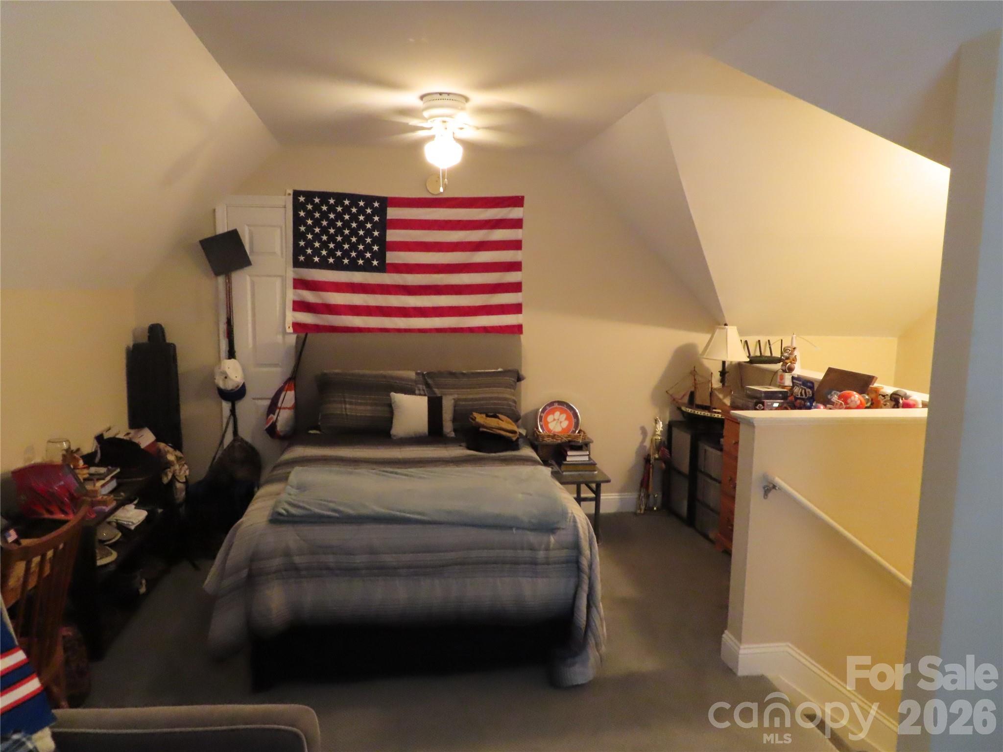 300 Tradewinds Lane Property Photo 25