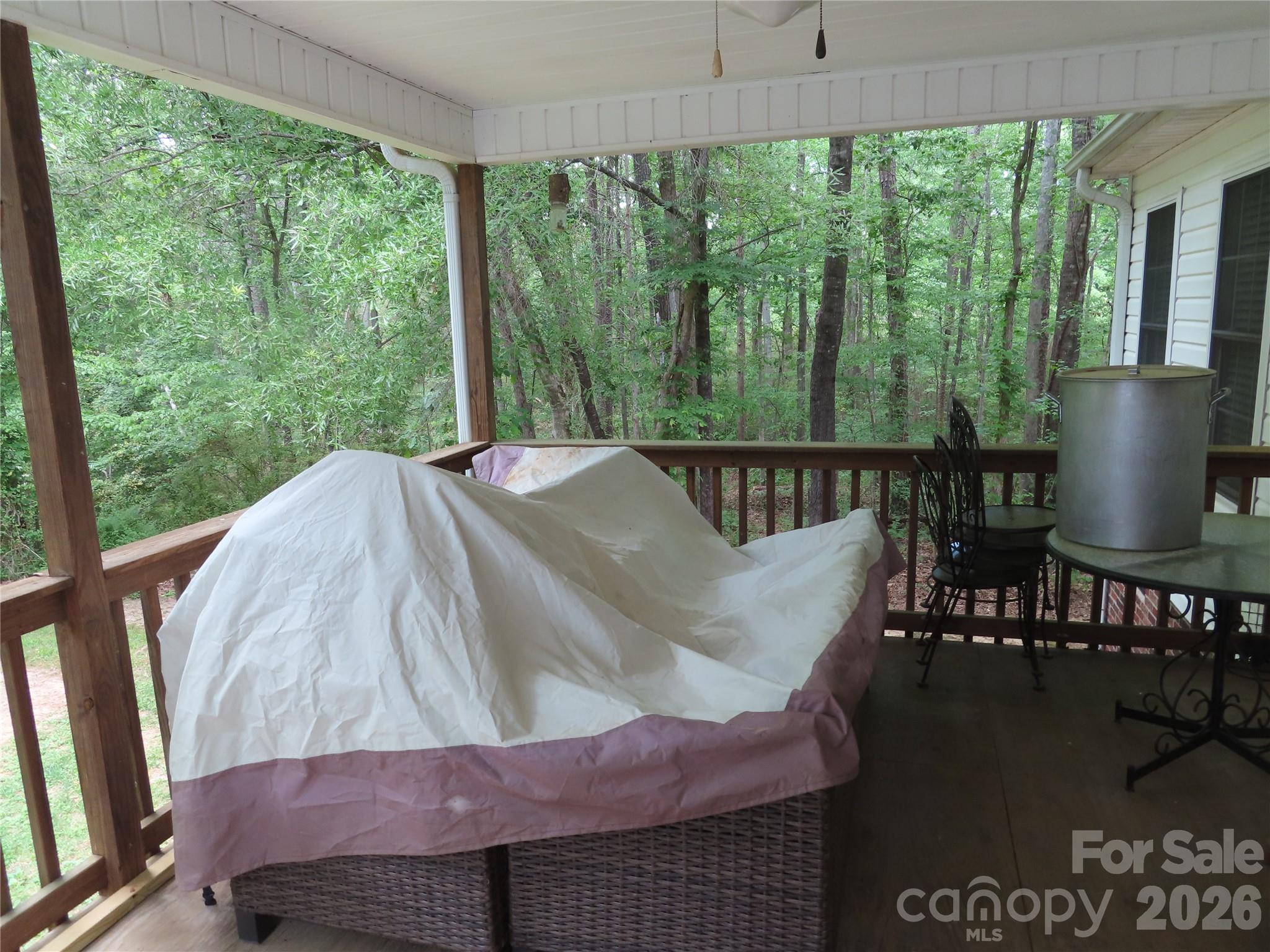 300 Tradewinds Lane Property Photo 27
