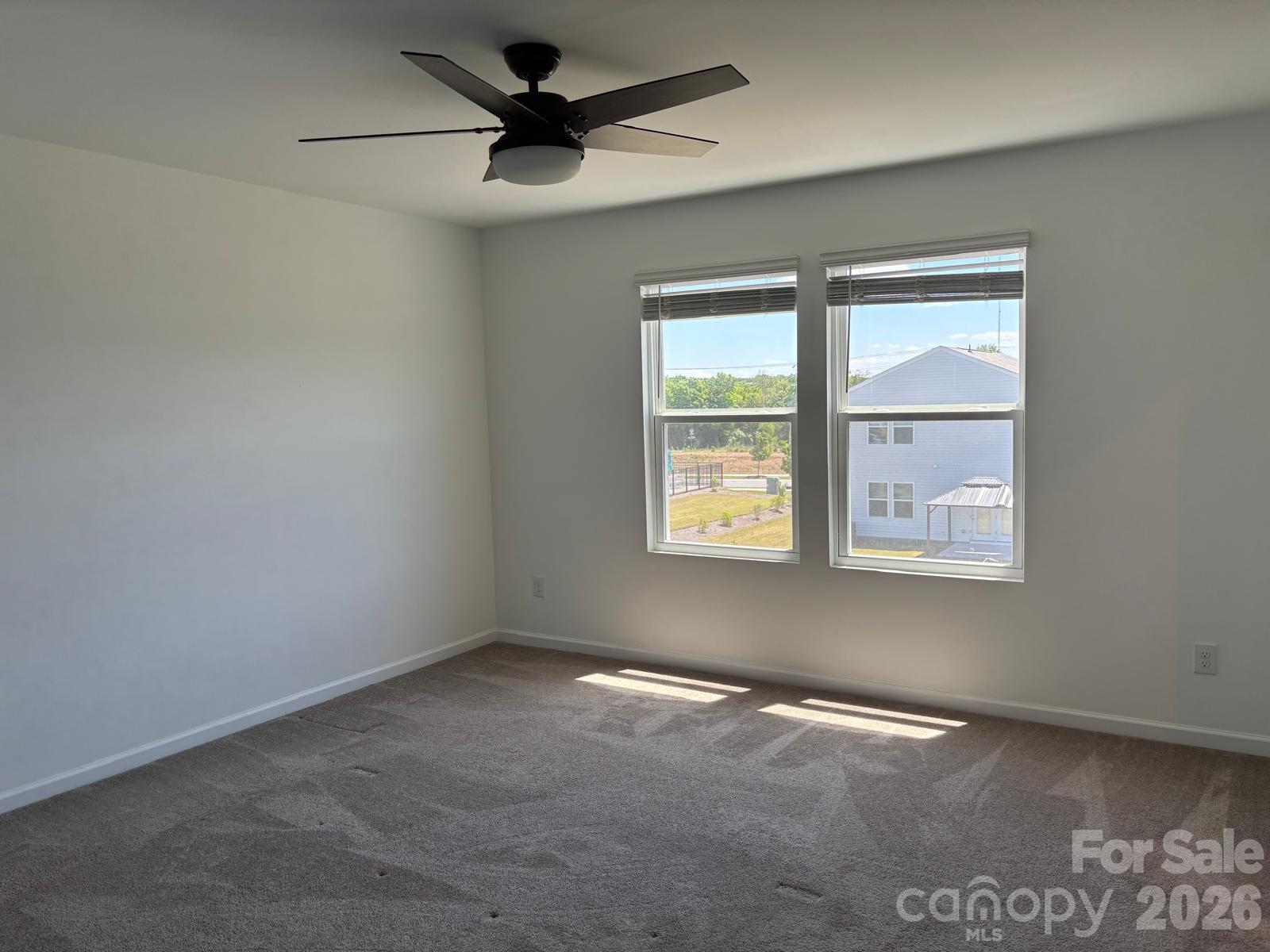 3057 Bell Spur Avenue Property Photo 24
