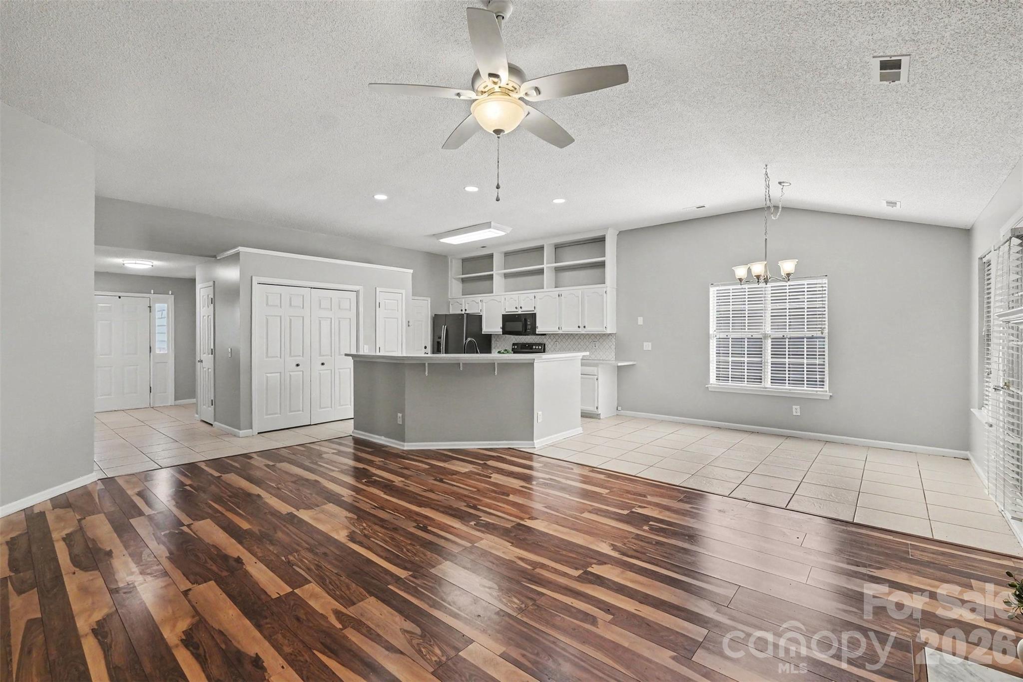 526 Carlisle Drive Property Photo 10