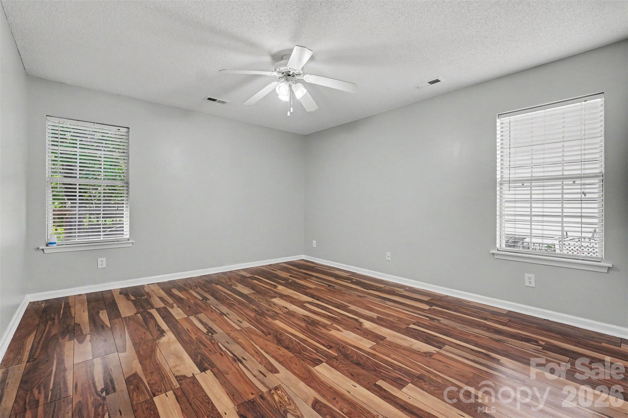 526 Carlisle Drive Property Photo 17