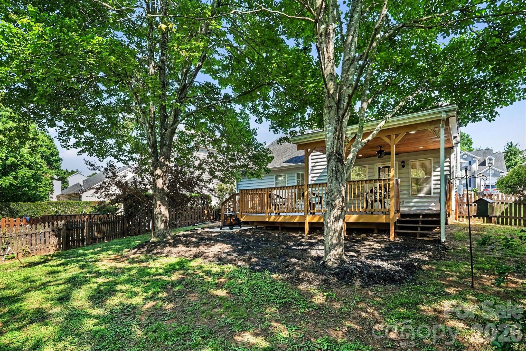 526 Carlisle Drive Property Photo 22