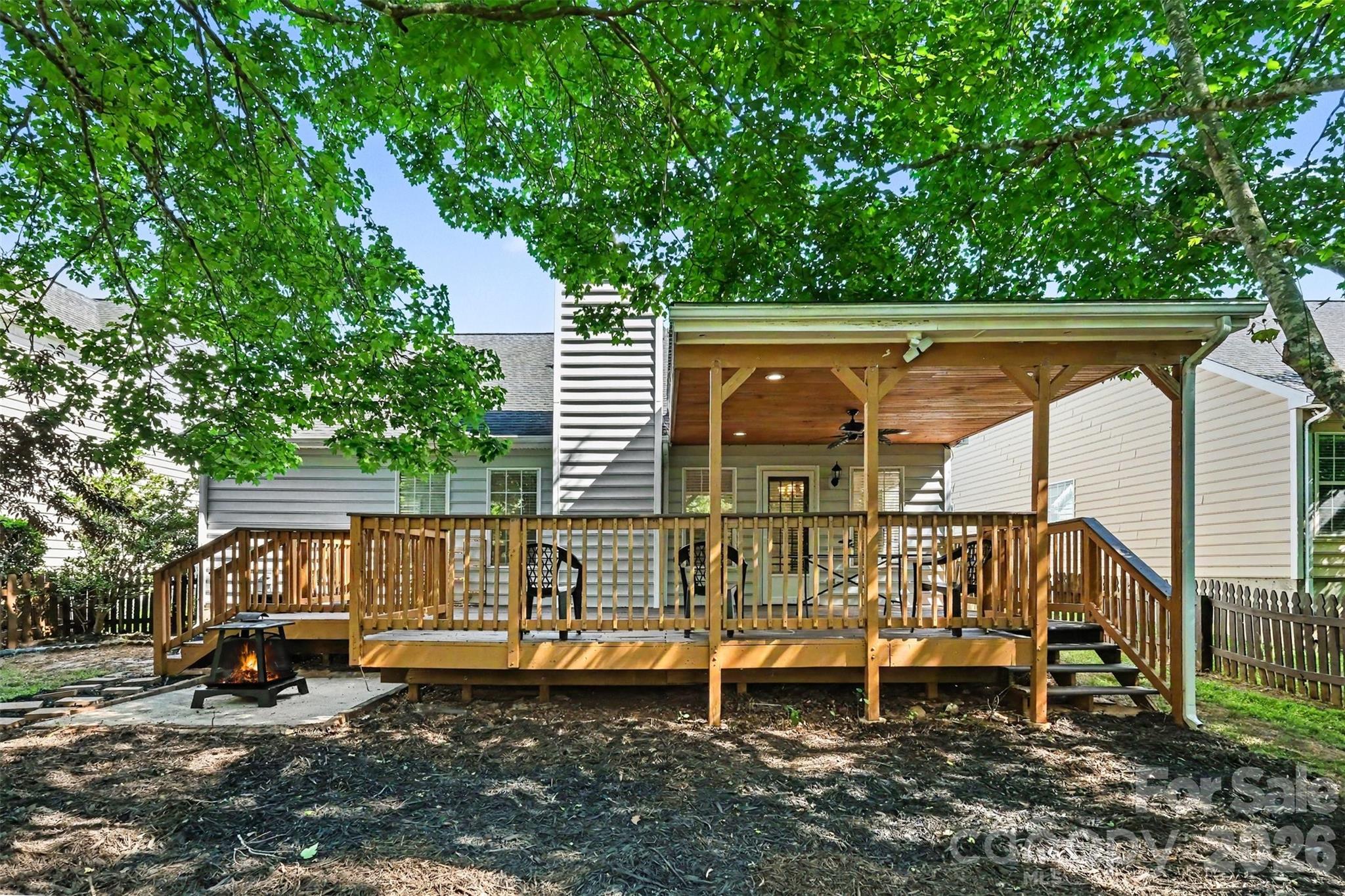 526 Carlisle Drive Property Photo 23