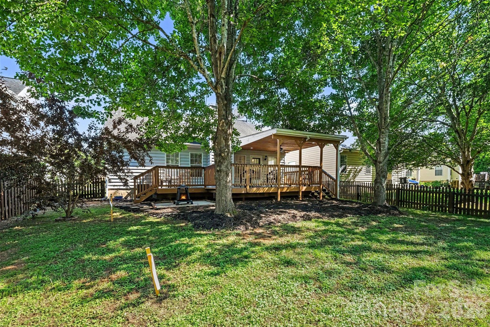 526 Carlisle Drive Property Photo 24