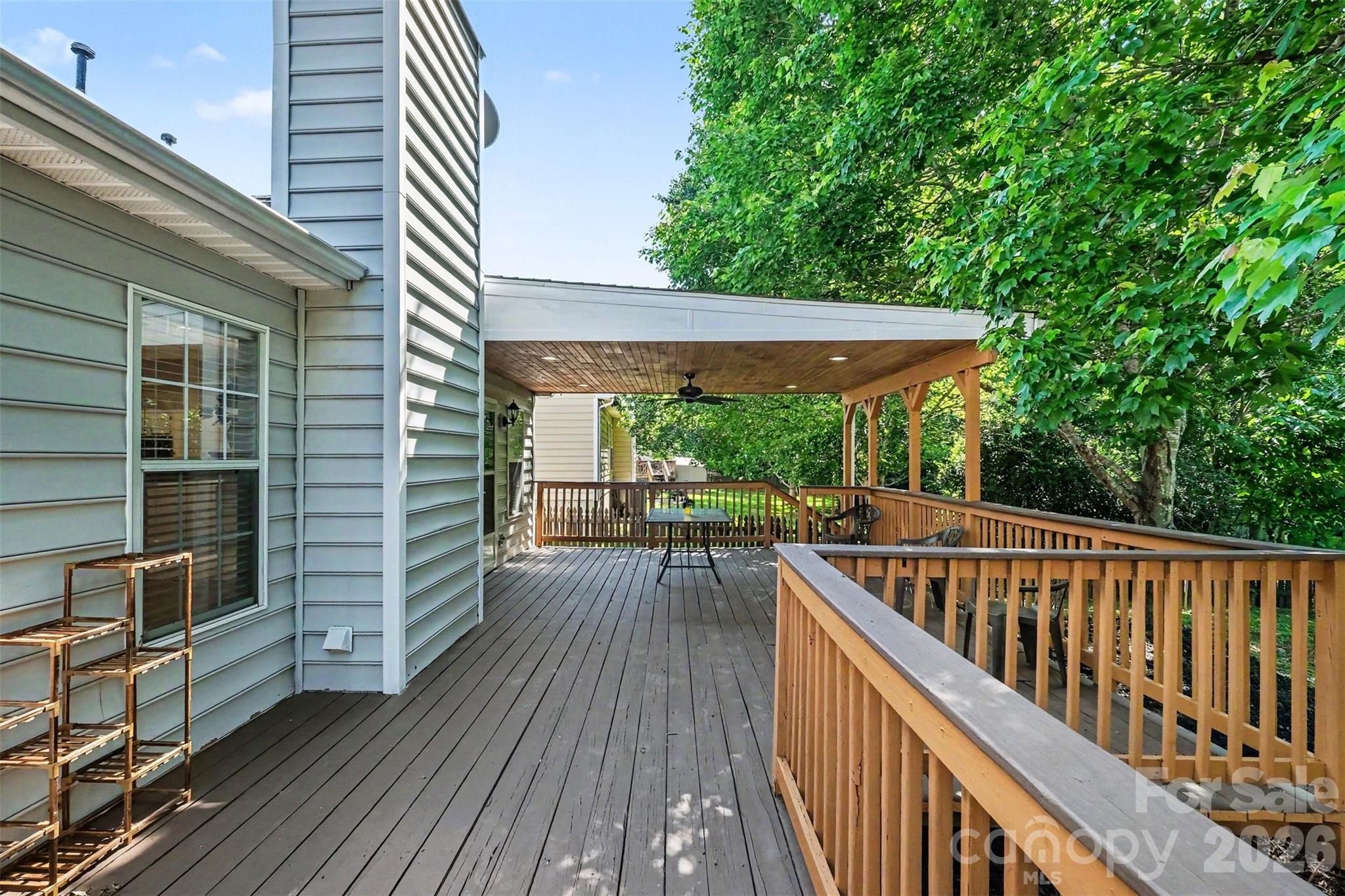 526 Carlisle Drive Property Photo 25