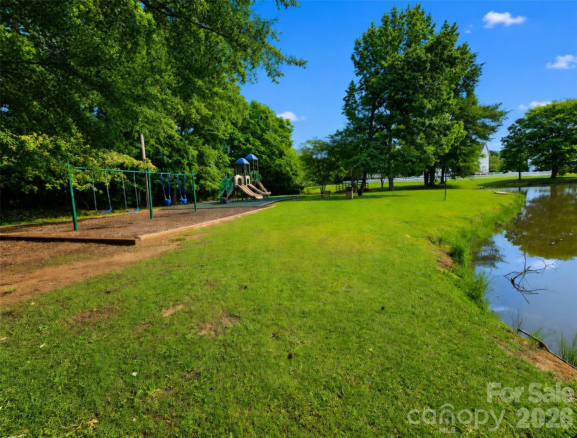 526 Carlisle Drive Property Photo 45