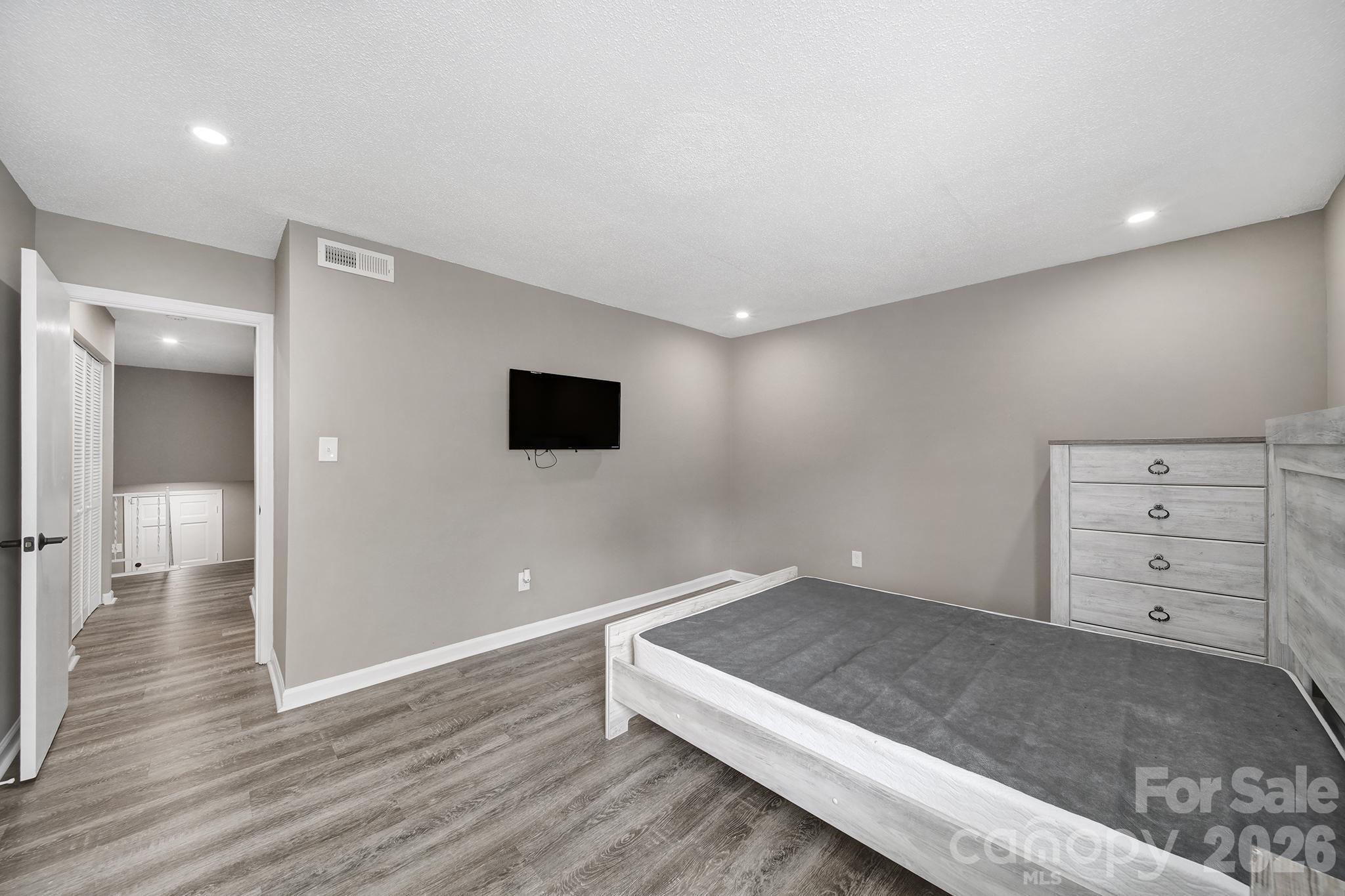 11005 Hunter Trail Property Photo 20