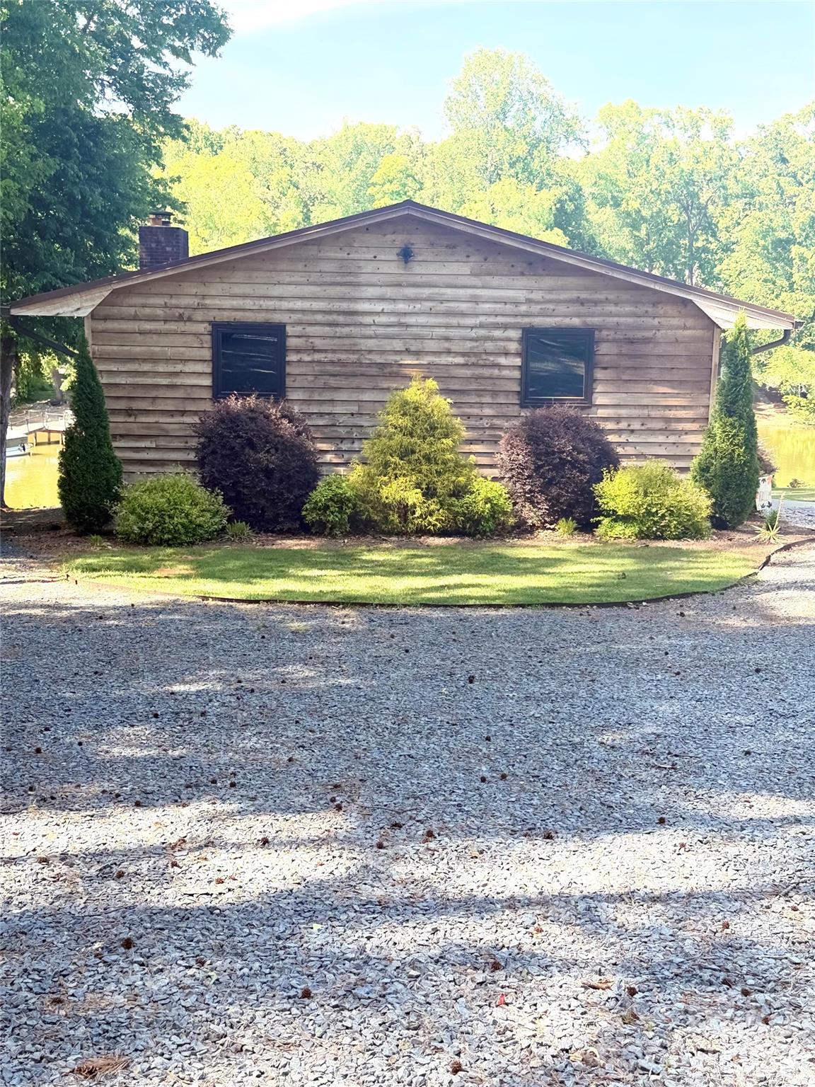1438 Beckner Road Property Photo 6