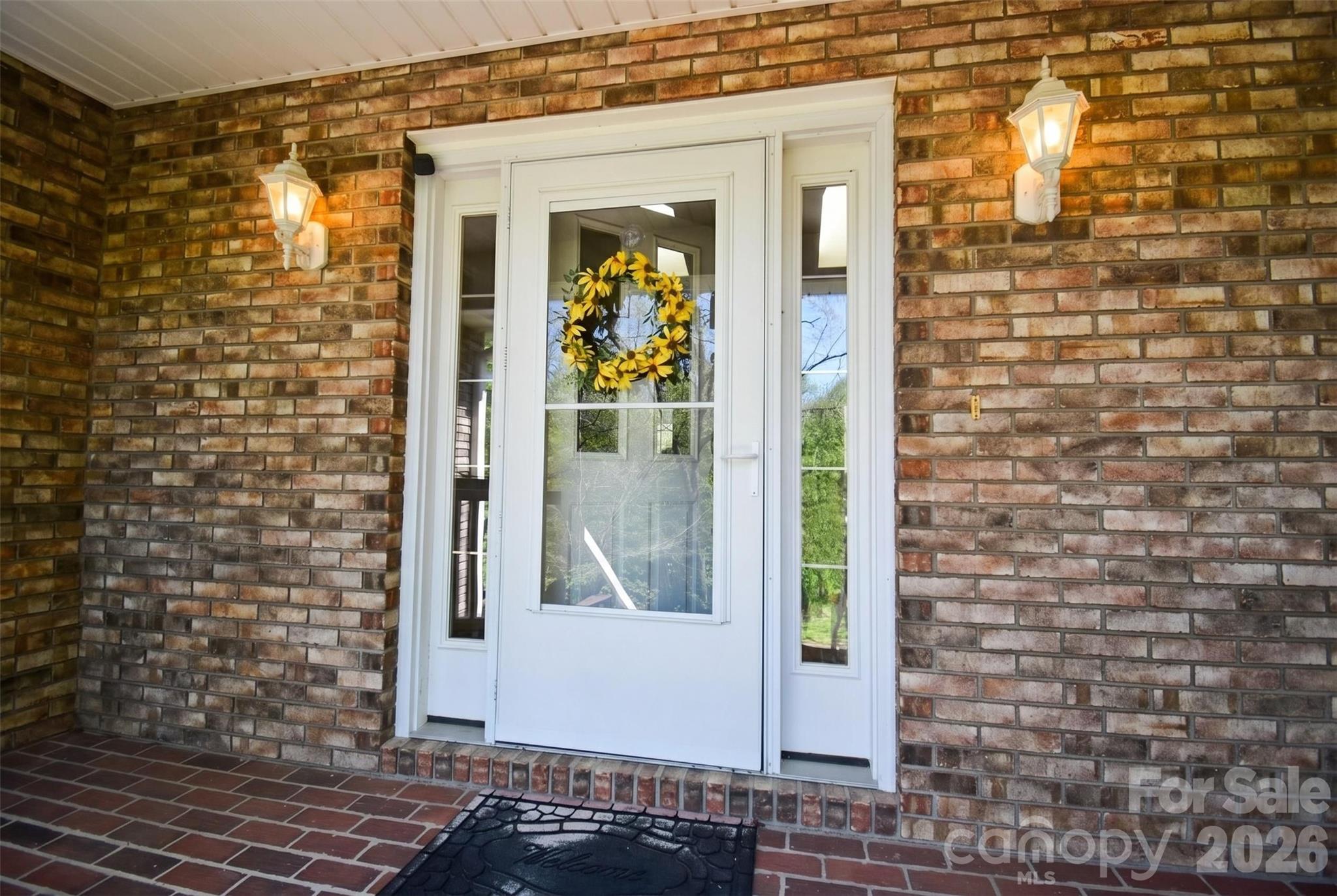 548 Thunder Road Property Photo 3