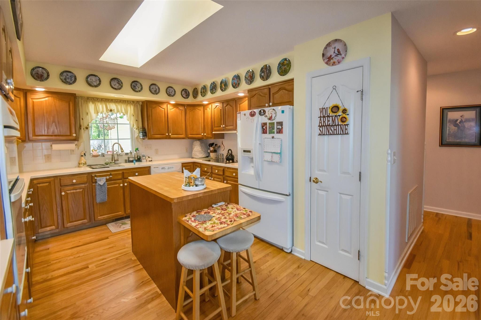 548 Thunder Road Property Photo 12