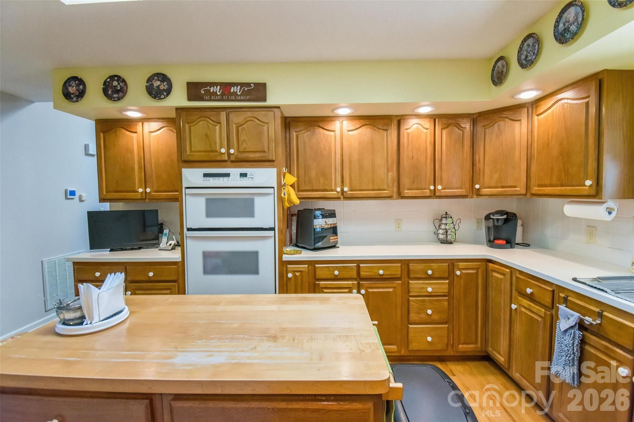 548 Thunder Road Property Photo 13