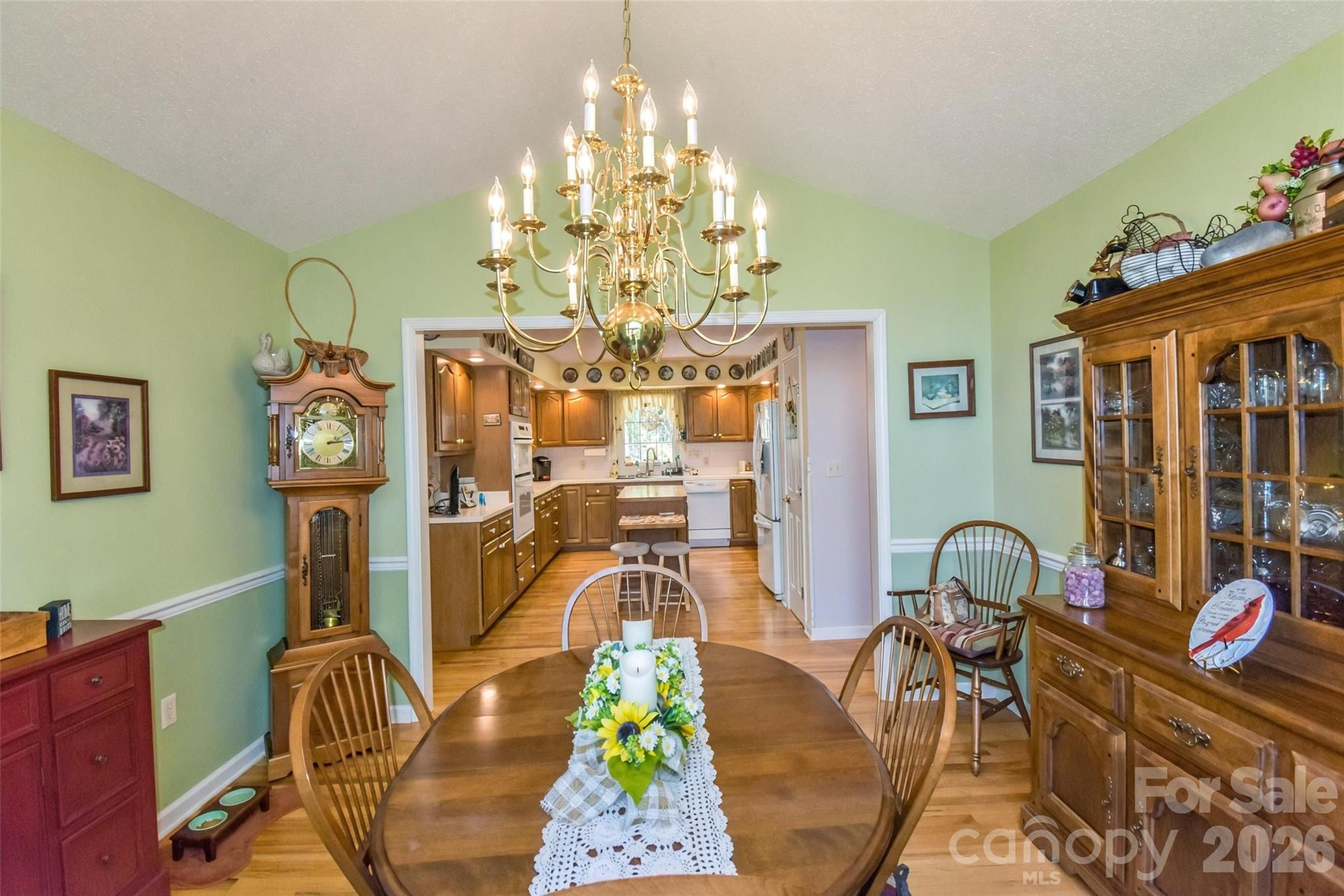 548 Thunder Road Property Photo 17
