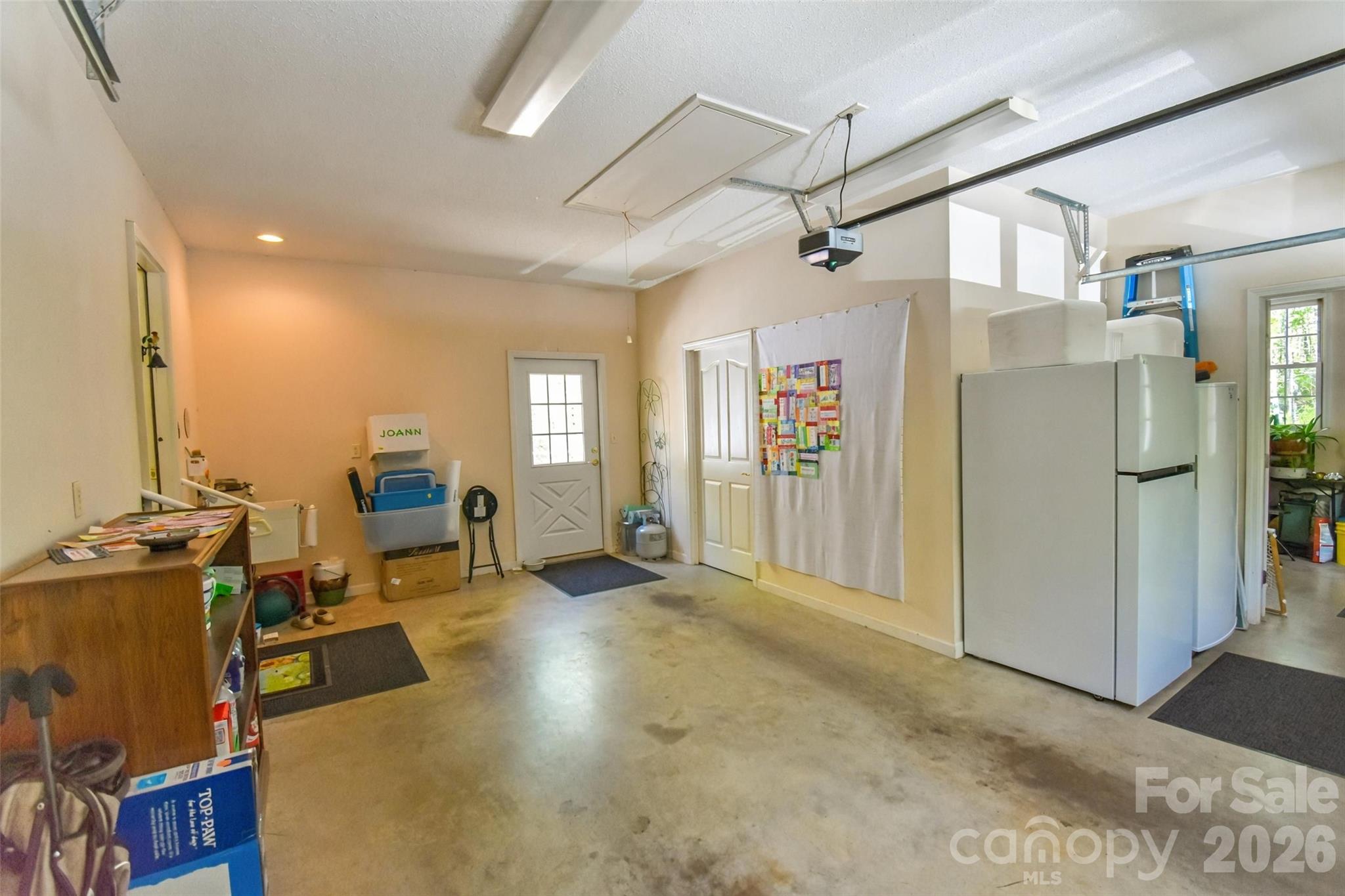 548 Thunder Road Property Photo 37