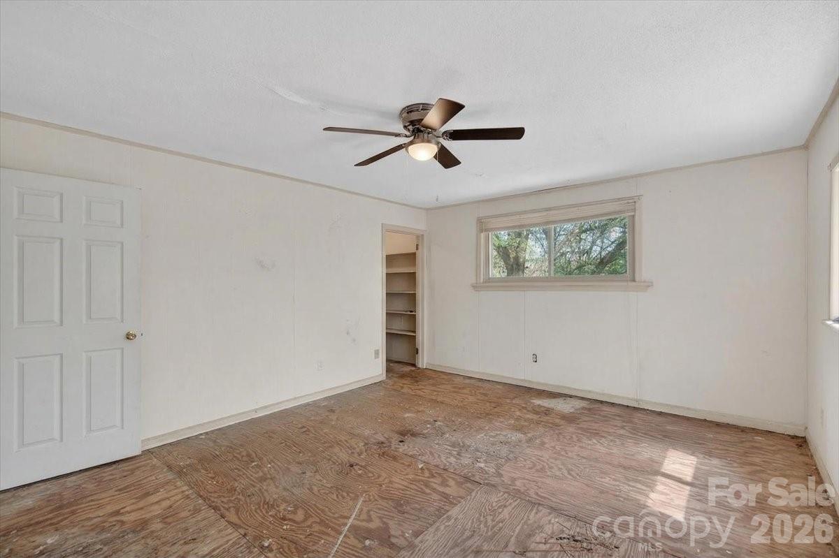 209 Edgewood Drive Property Photo 24