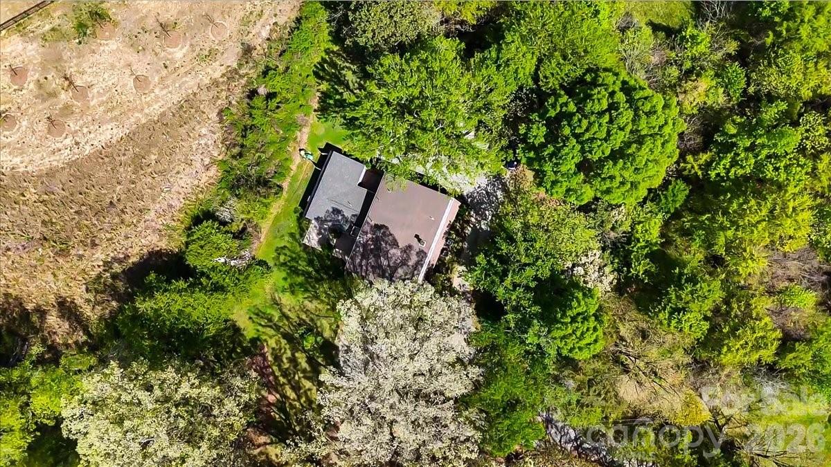 209 Edgewood Drive Property Photo 43