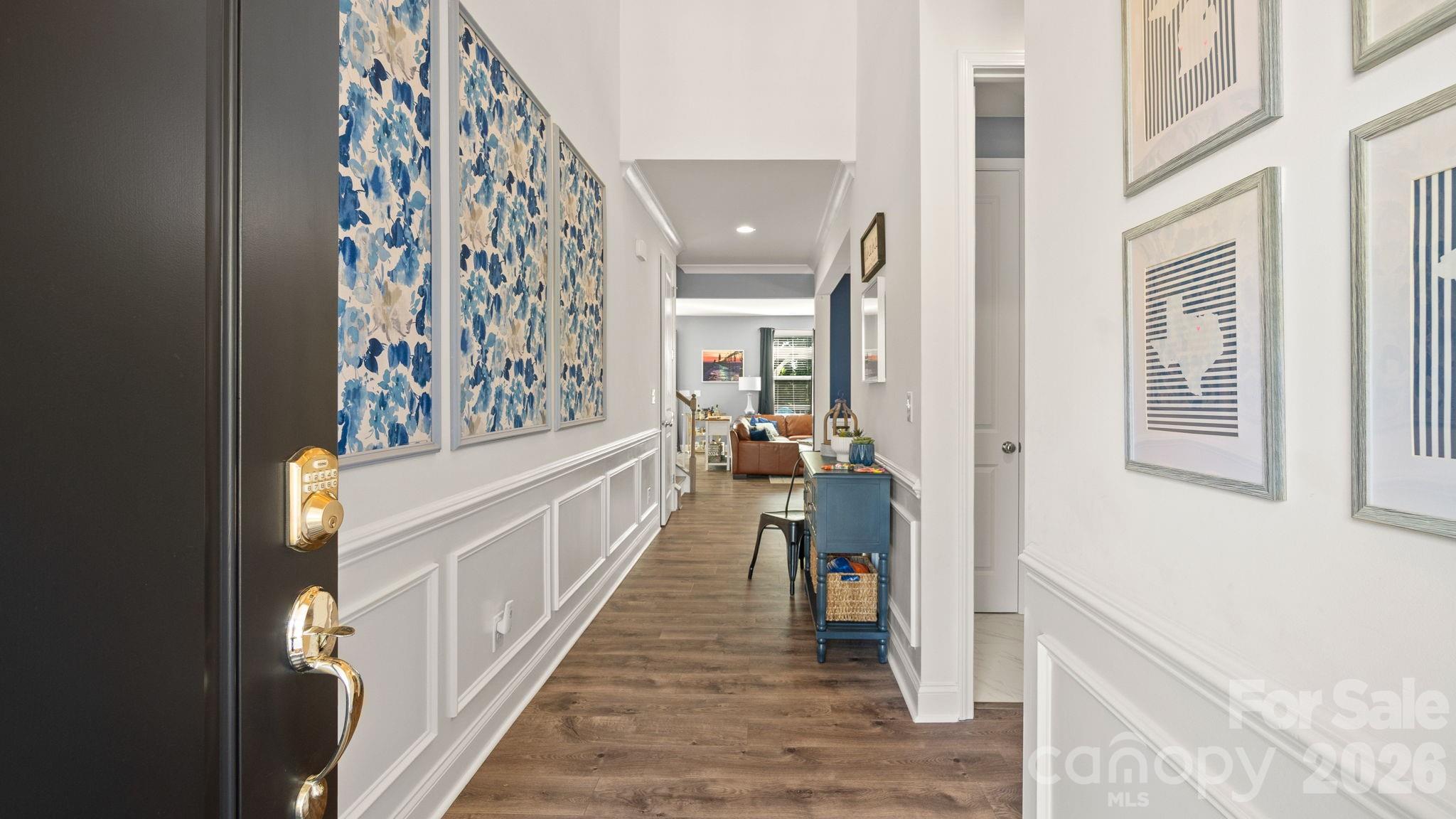 844 Neff Court Property Photo 4
