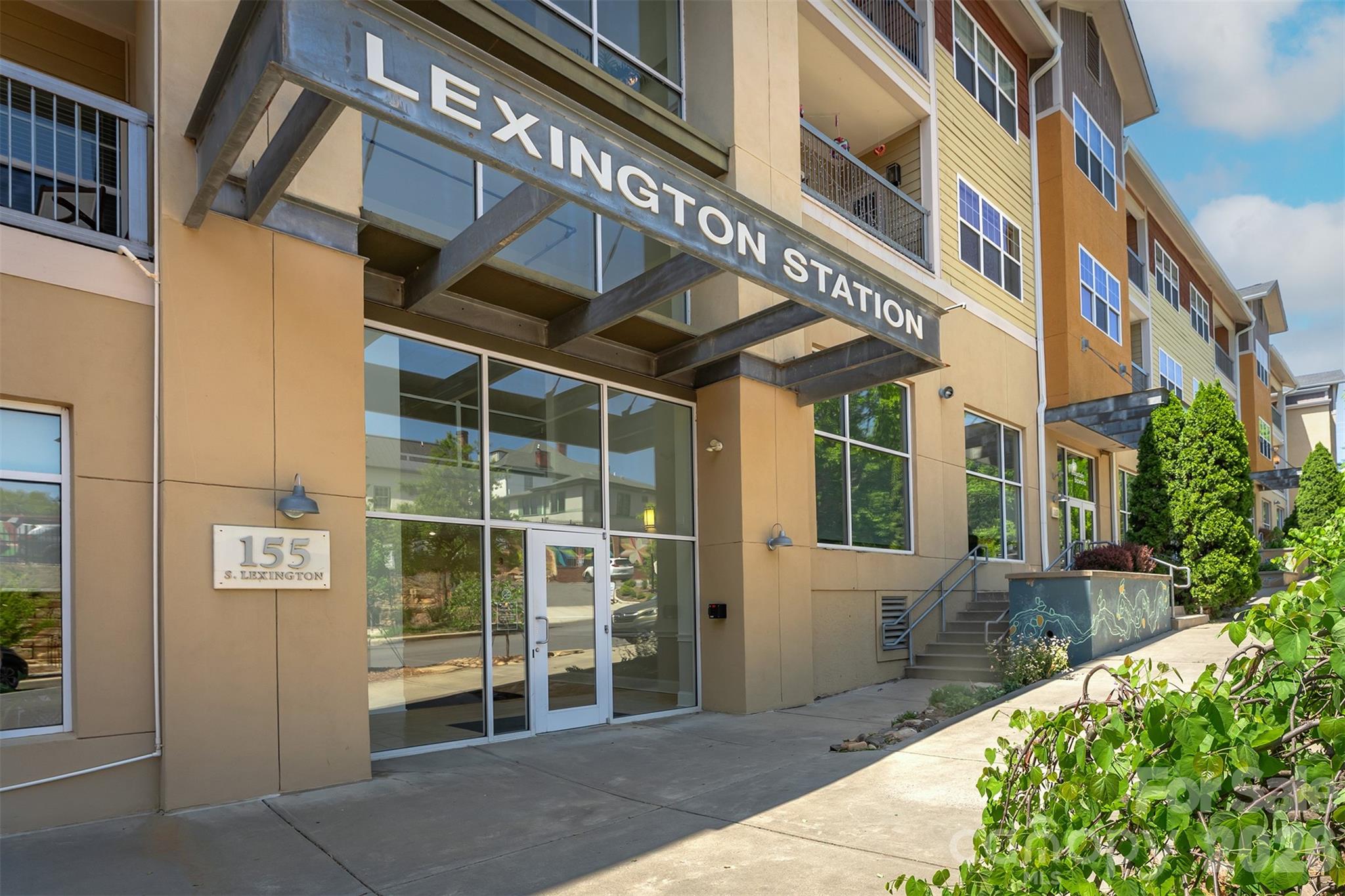 155 S Lexington Avenue B408 Property Photo 1