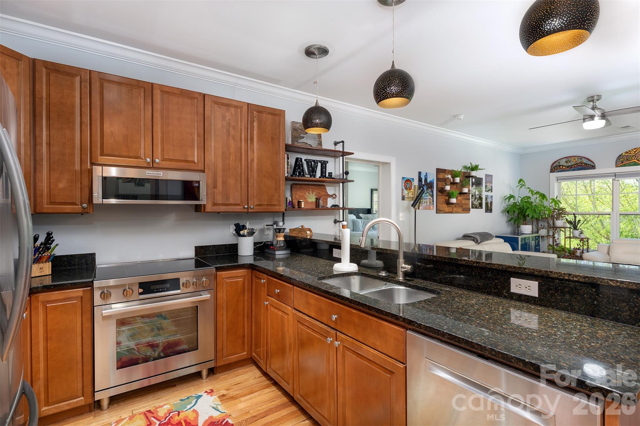 155 S Lexington Avenue B408 Property Photo 5