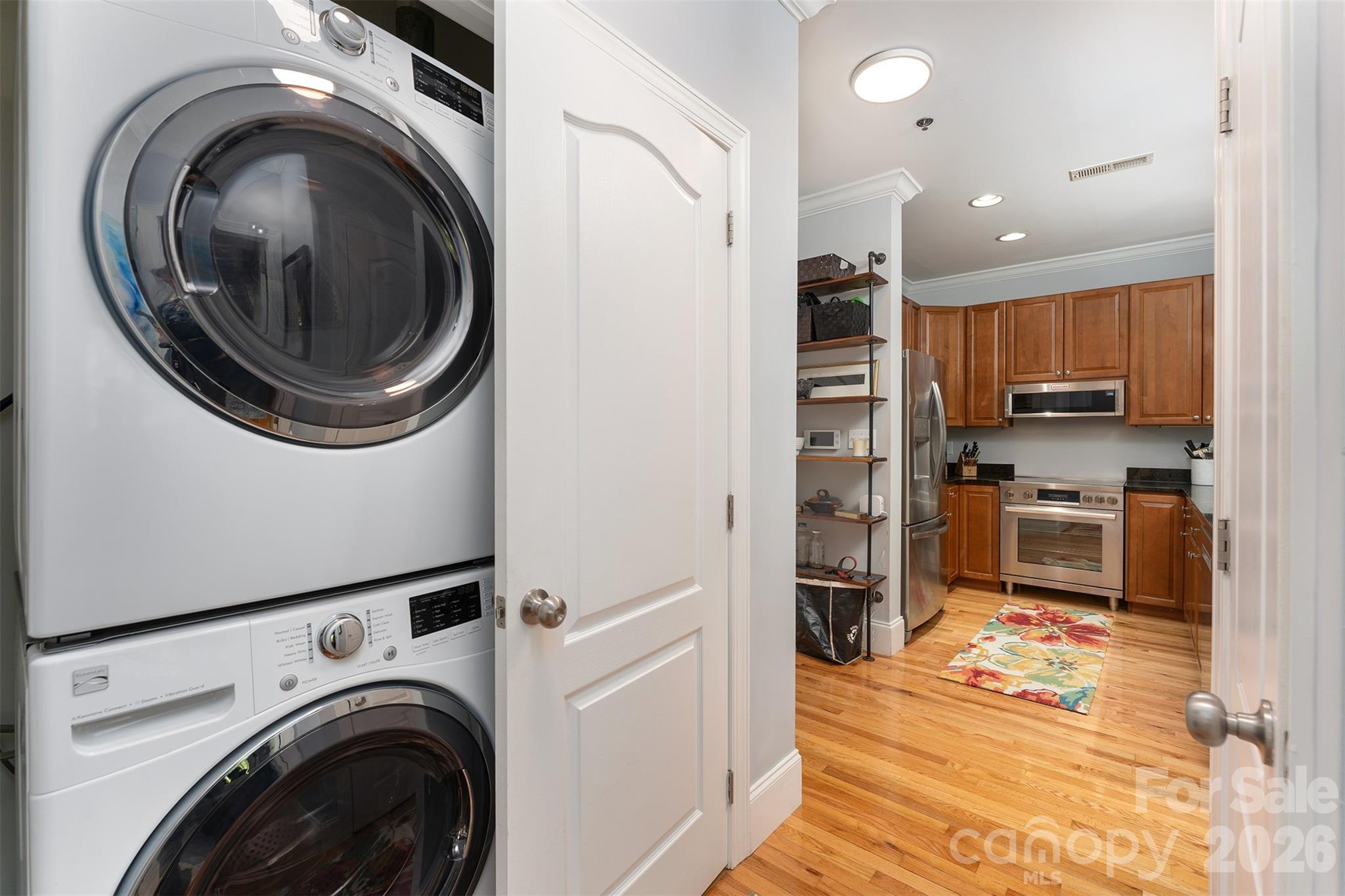 155 S Lexington Avenue B408 Property Photo 17