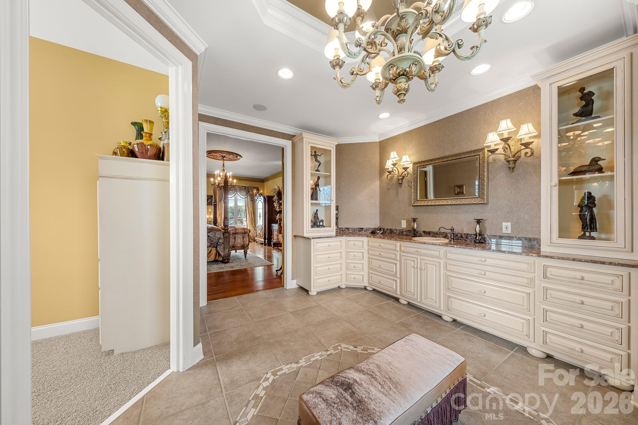 331 Ivy Arbor Circle Property Photo 18