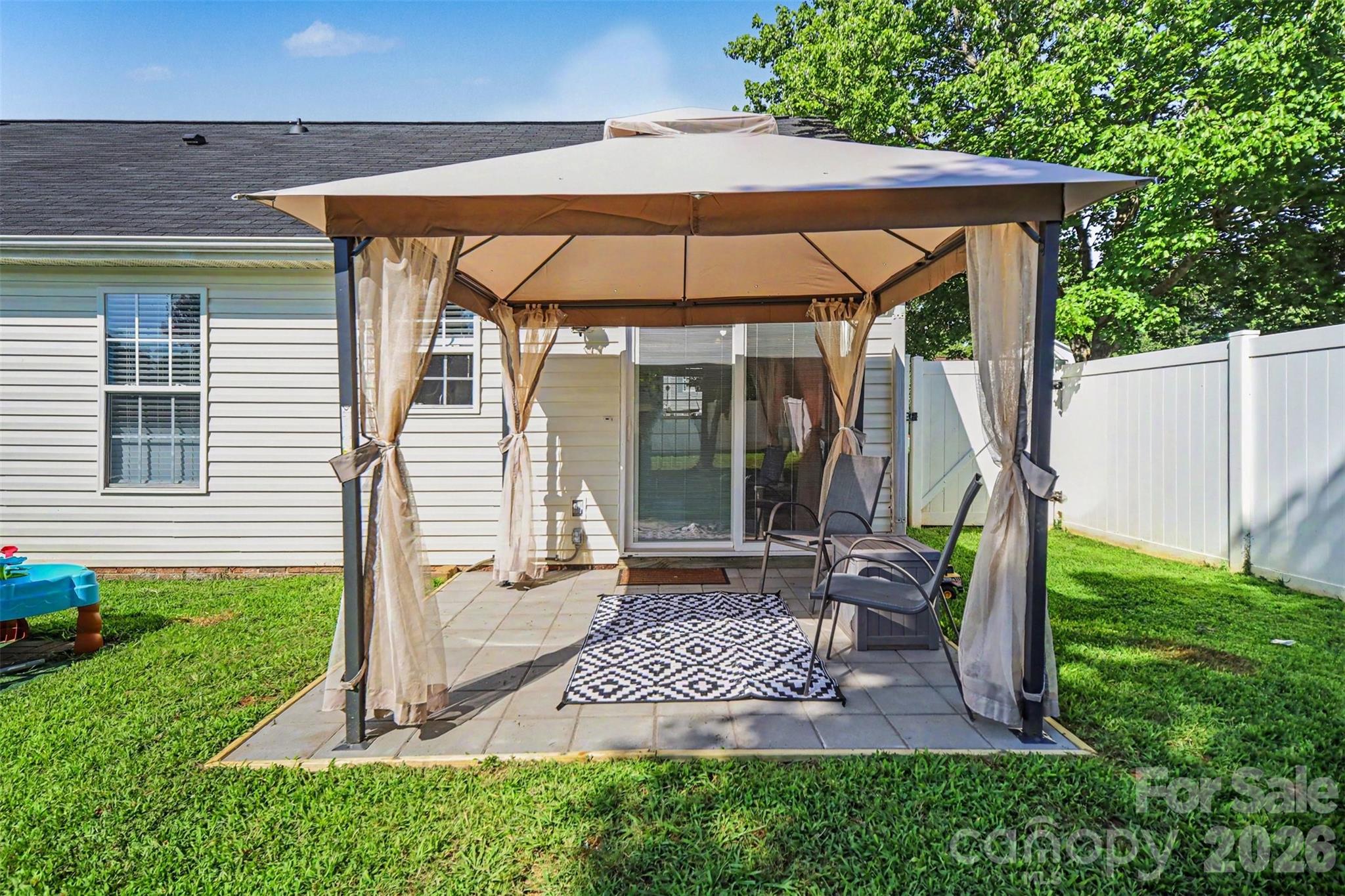552 Chase Brook Drive Property Photo 20