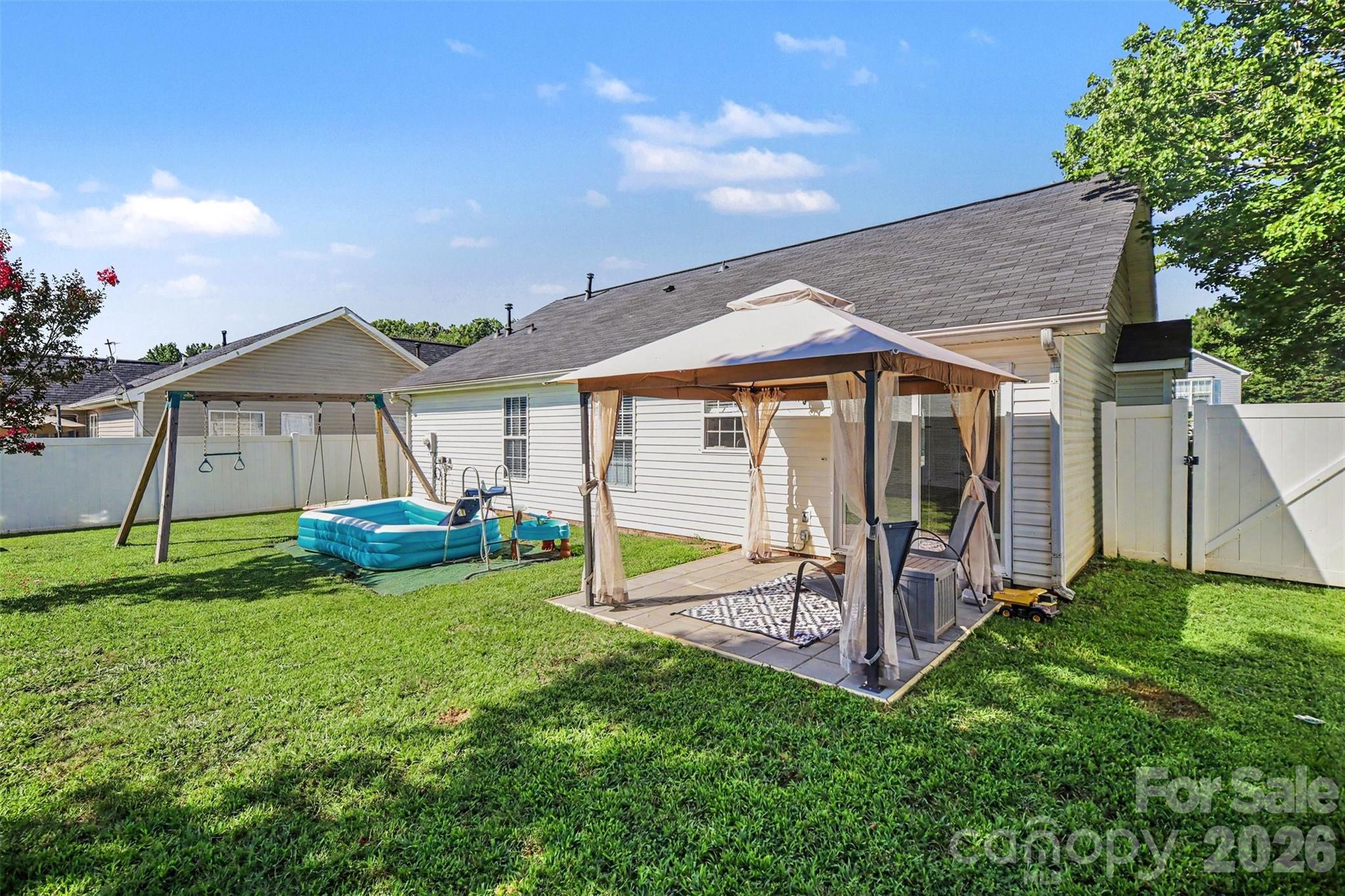 552 Chase Brook Drive Property Photo 24