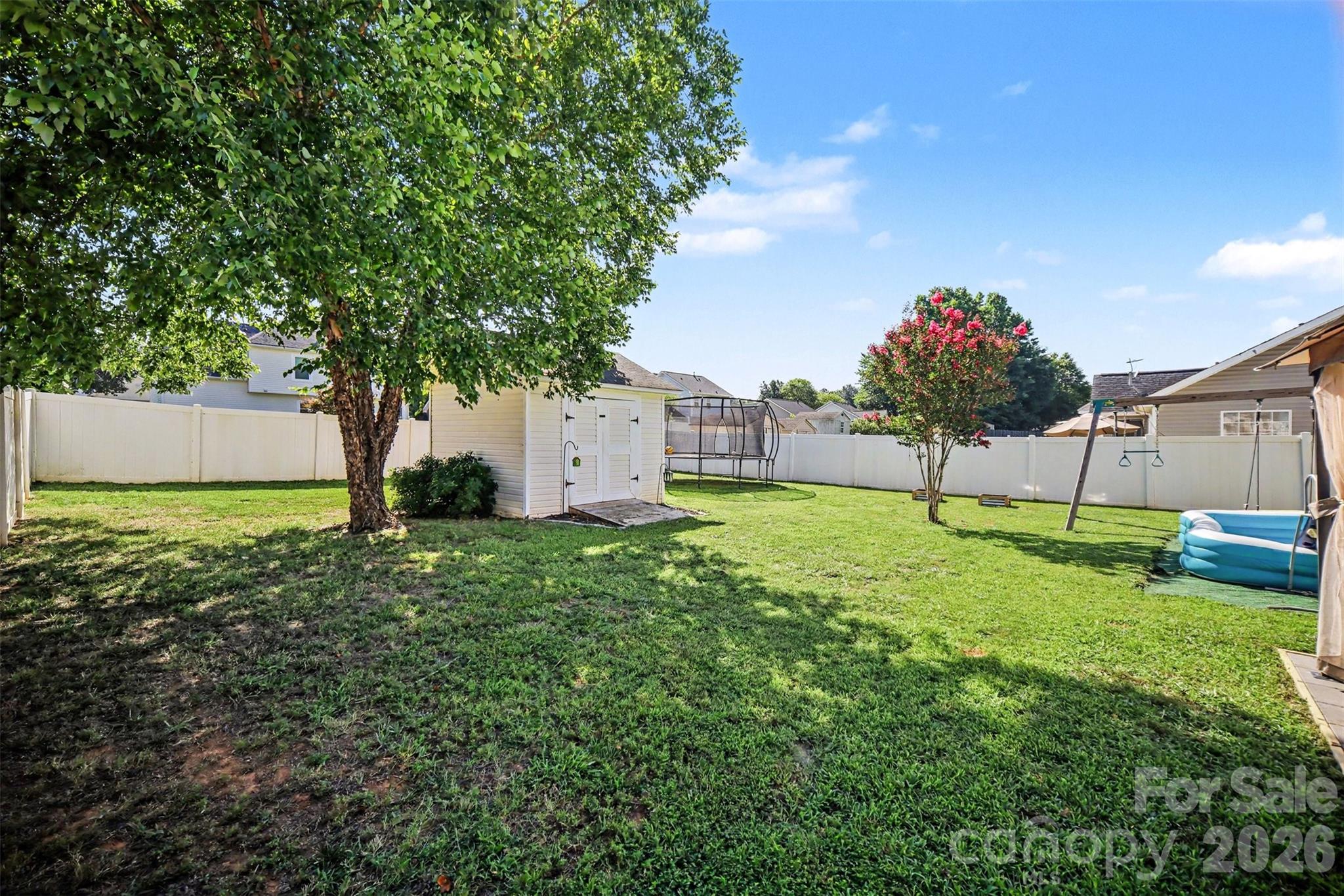 552 Chase Brook Drive Property Photo 25