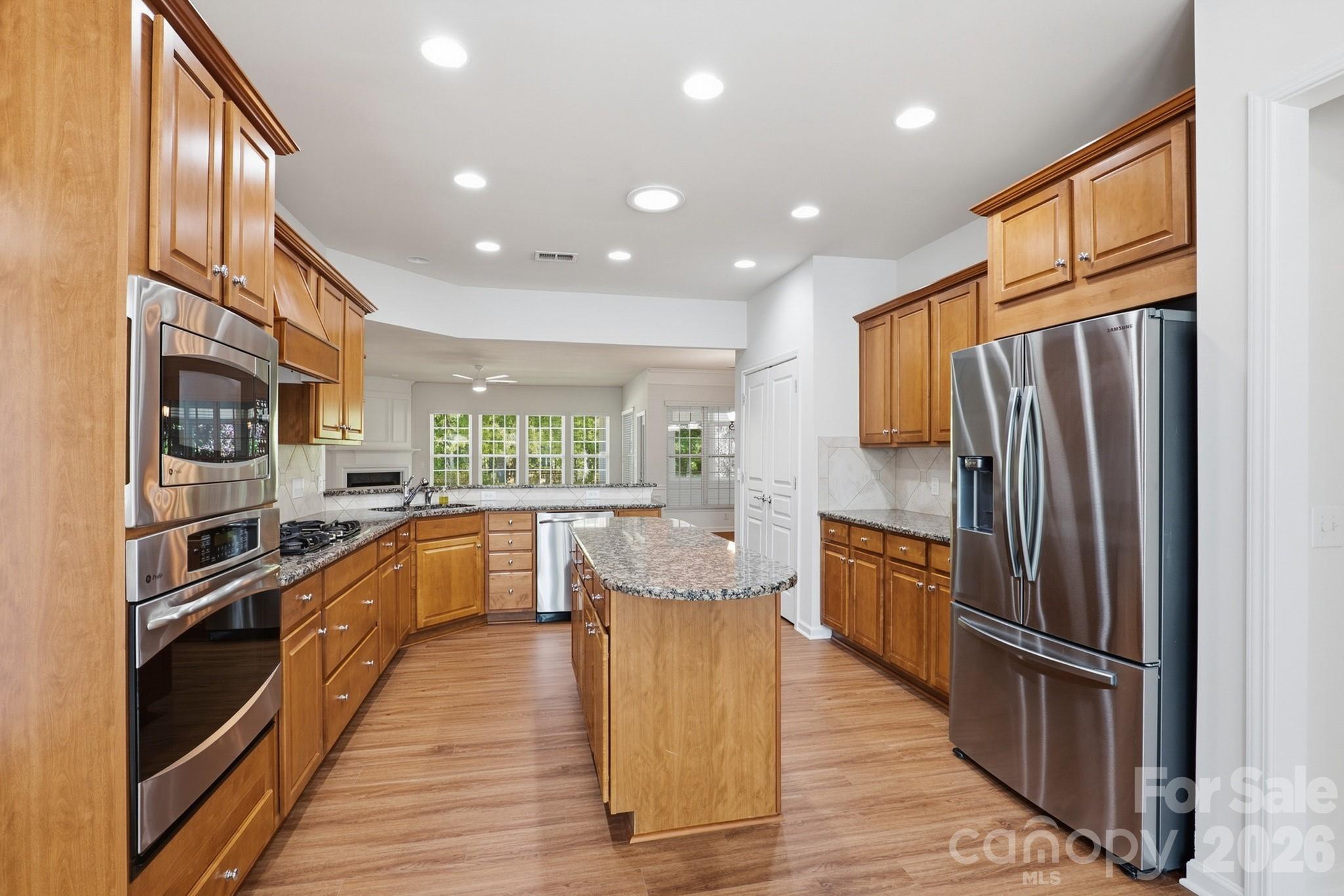 2818 Mandarin Street Property Photo 11