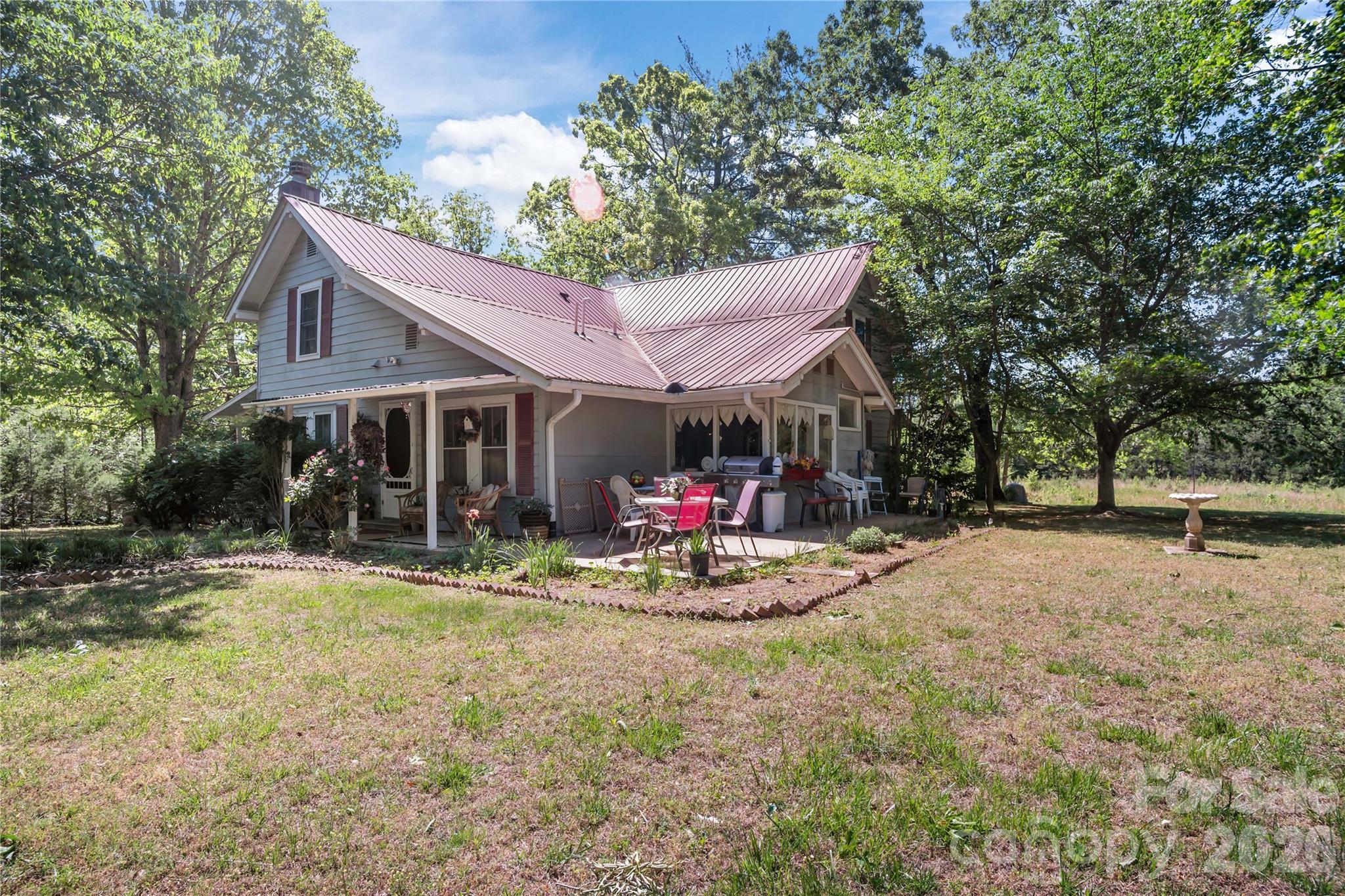 283 Constant Lane Property Photo 7